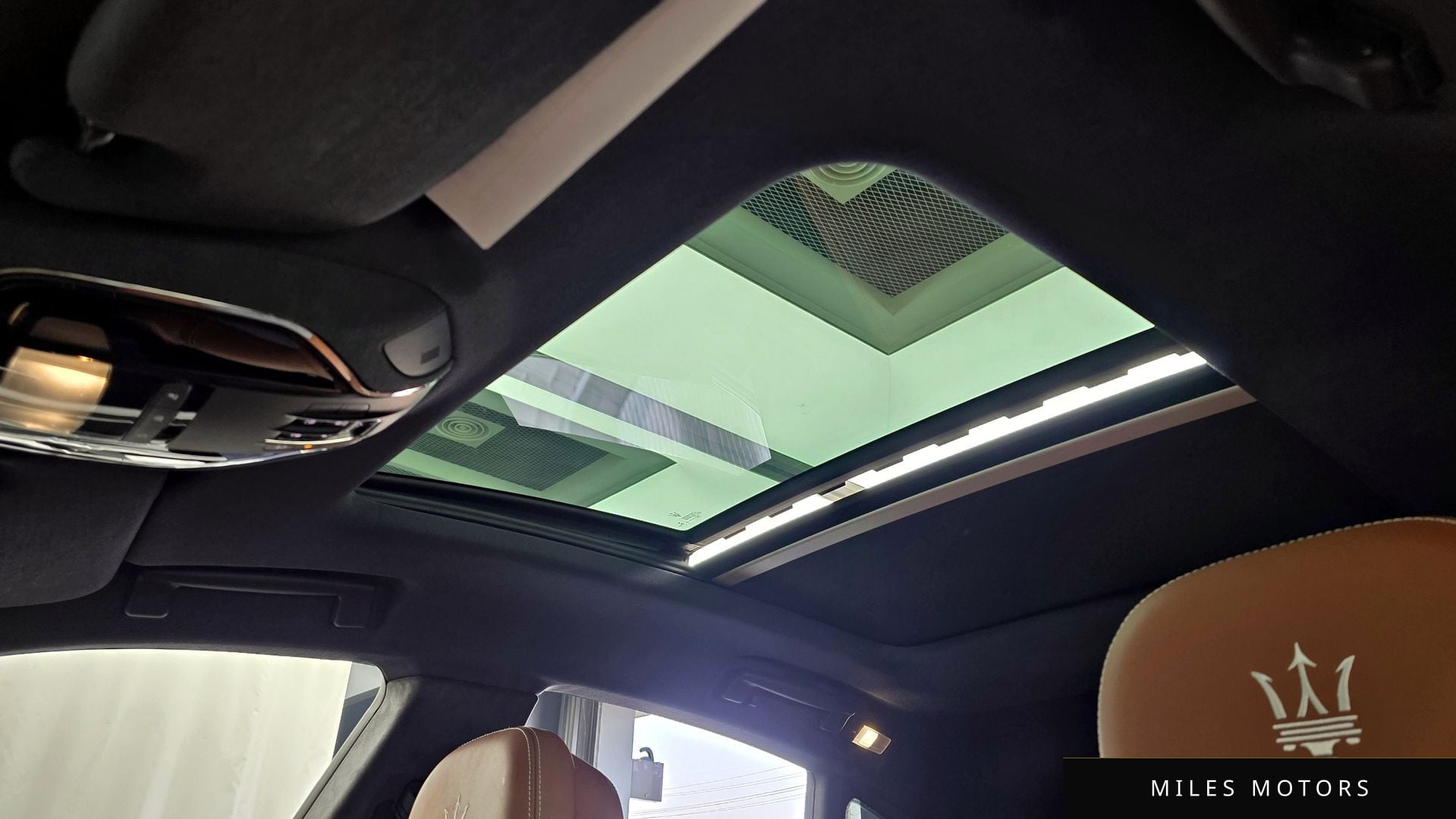 Maserati 르반떼 2019 — миниатюра 18
