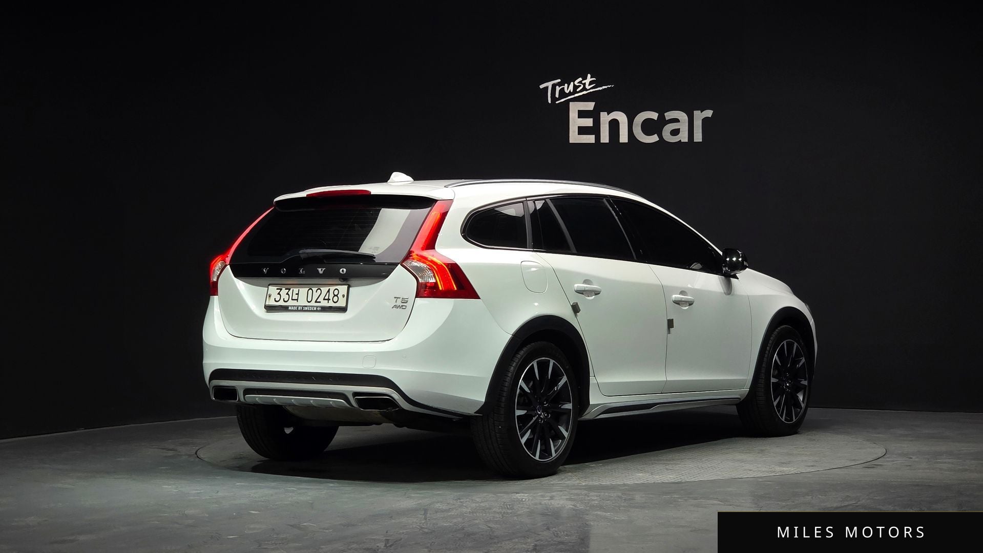 Volvo V60 2016 — миниатюра 2