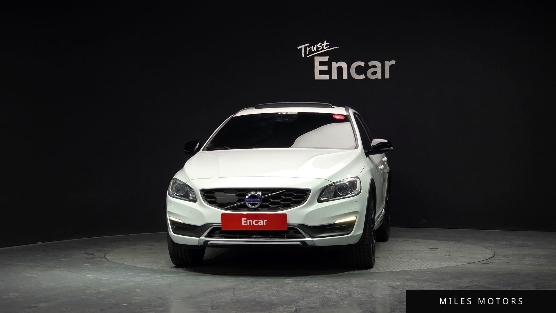 Volvo V60 2016 — миниатюра 3