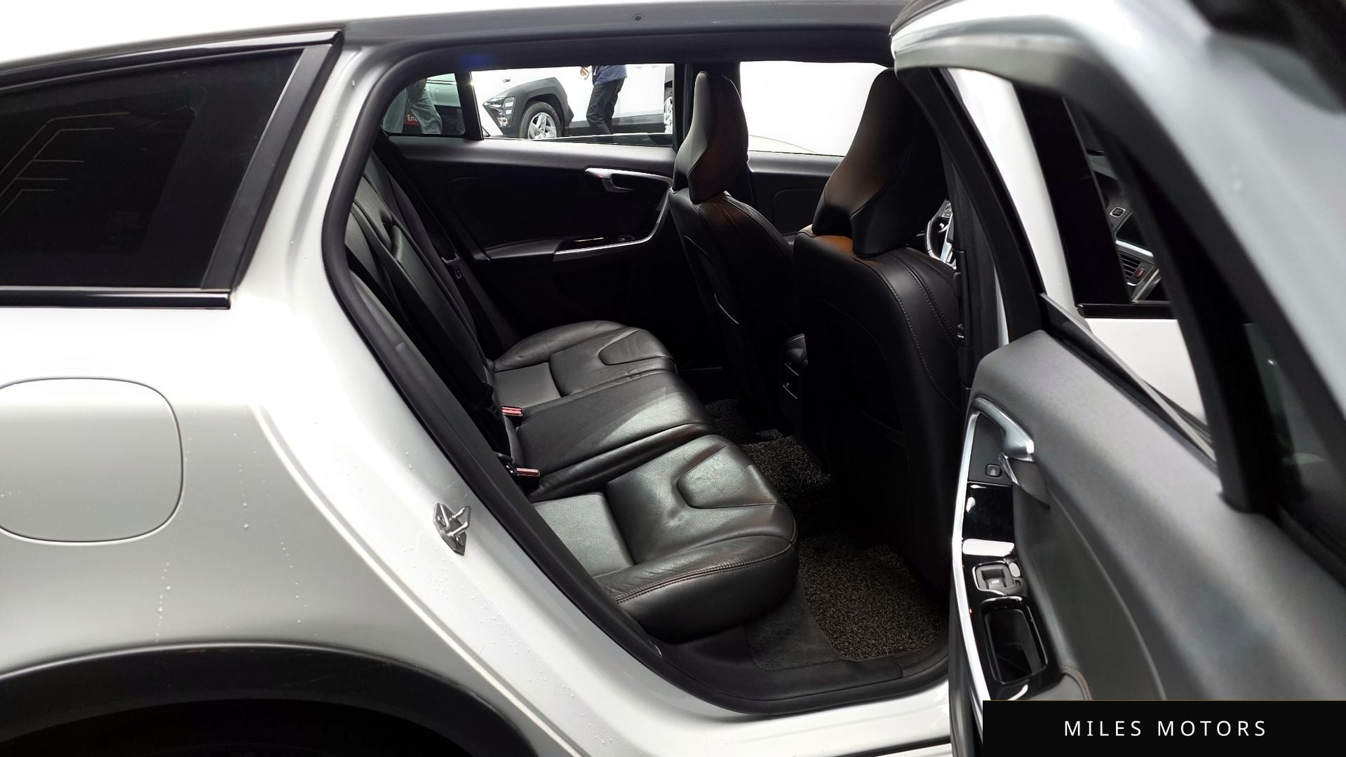 Volvo V60 2016 — миниатюра 12