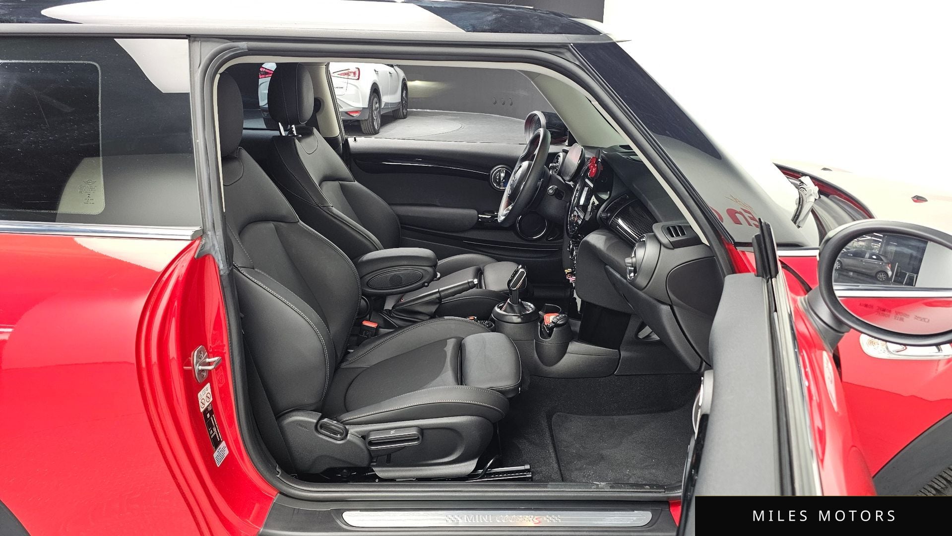 MINI Cooper S 2021 — миниатюра 11