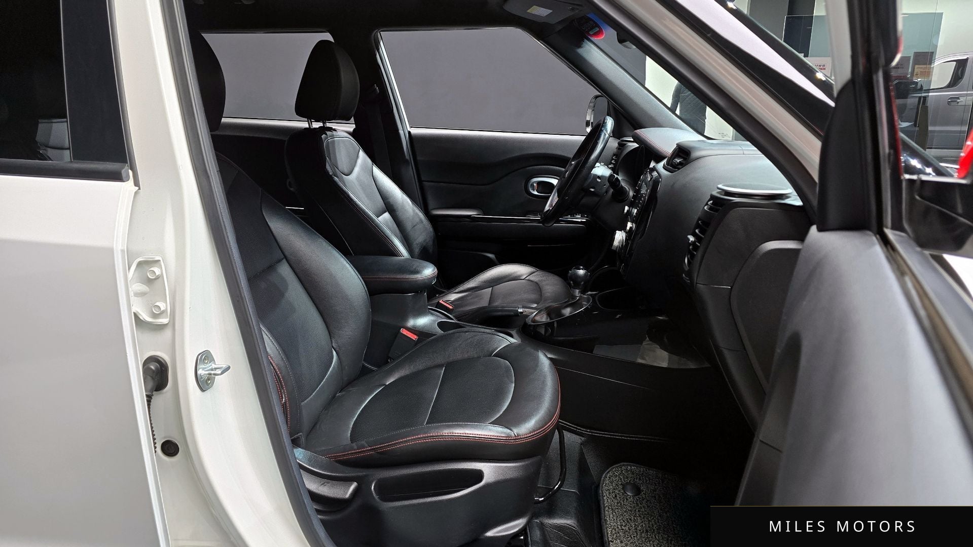 Kia Soul 2015 — миниатюра 10