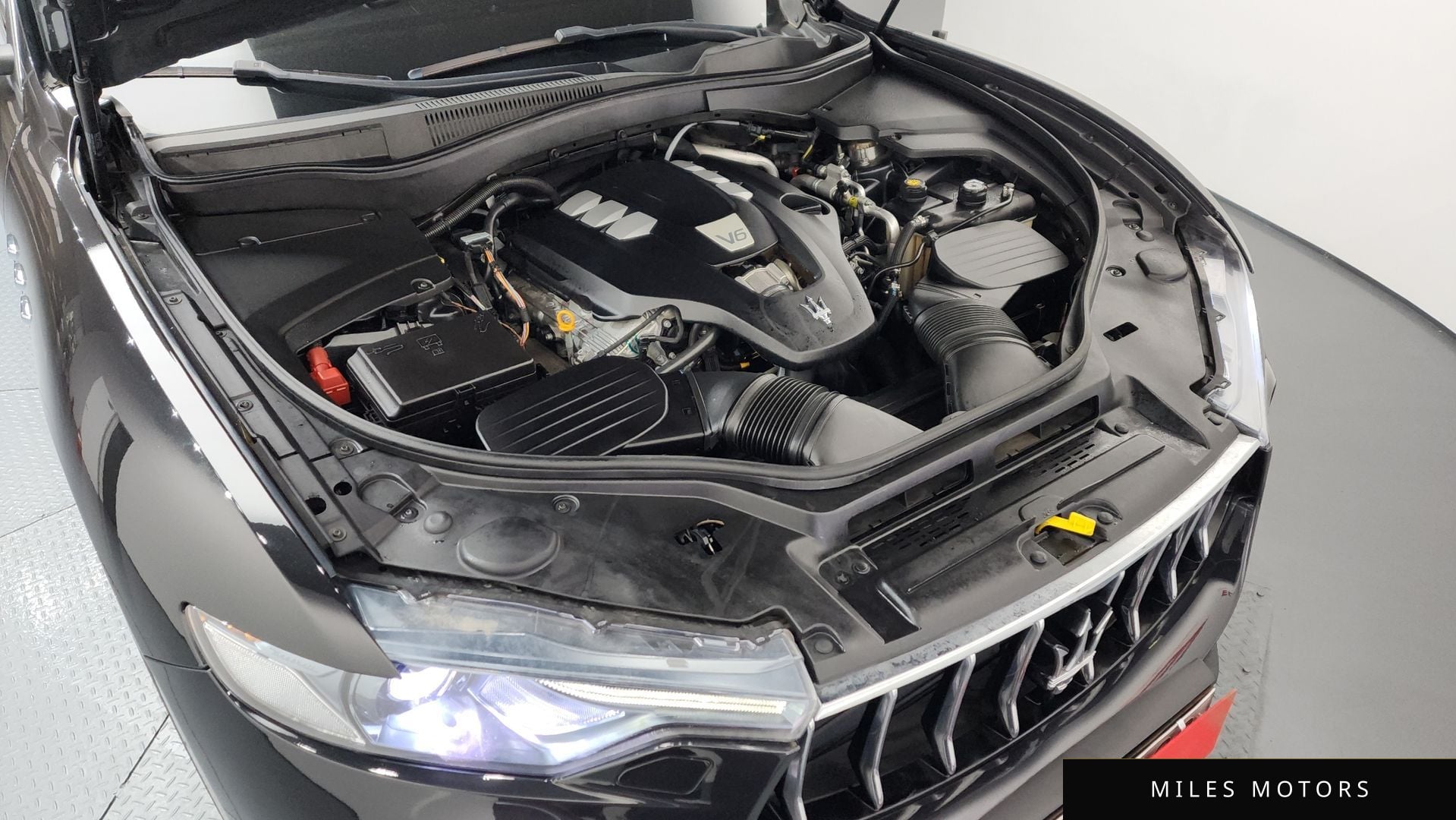 Maserati 르반떼 2018 — миниатюра 6