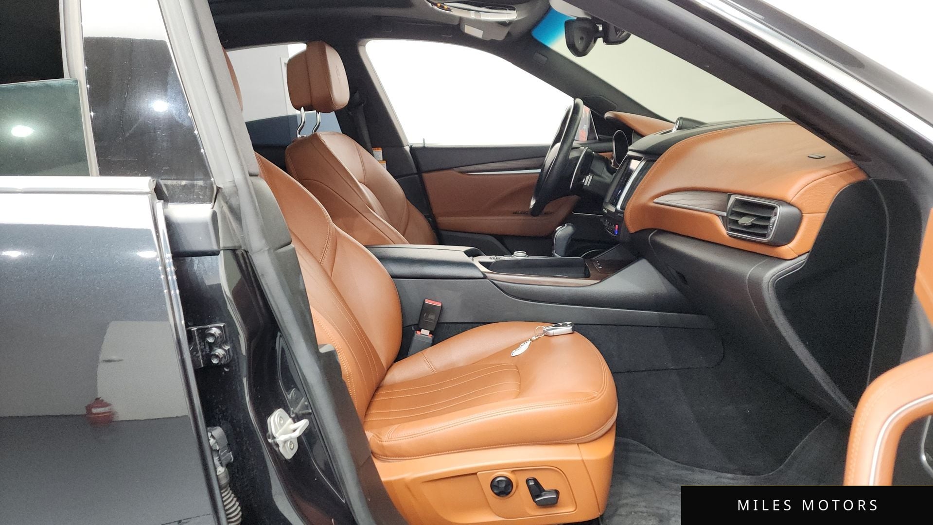 Maserati 르반떼 2018 — миниатюра 11