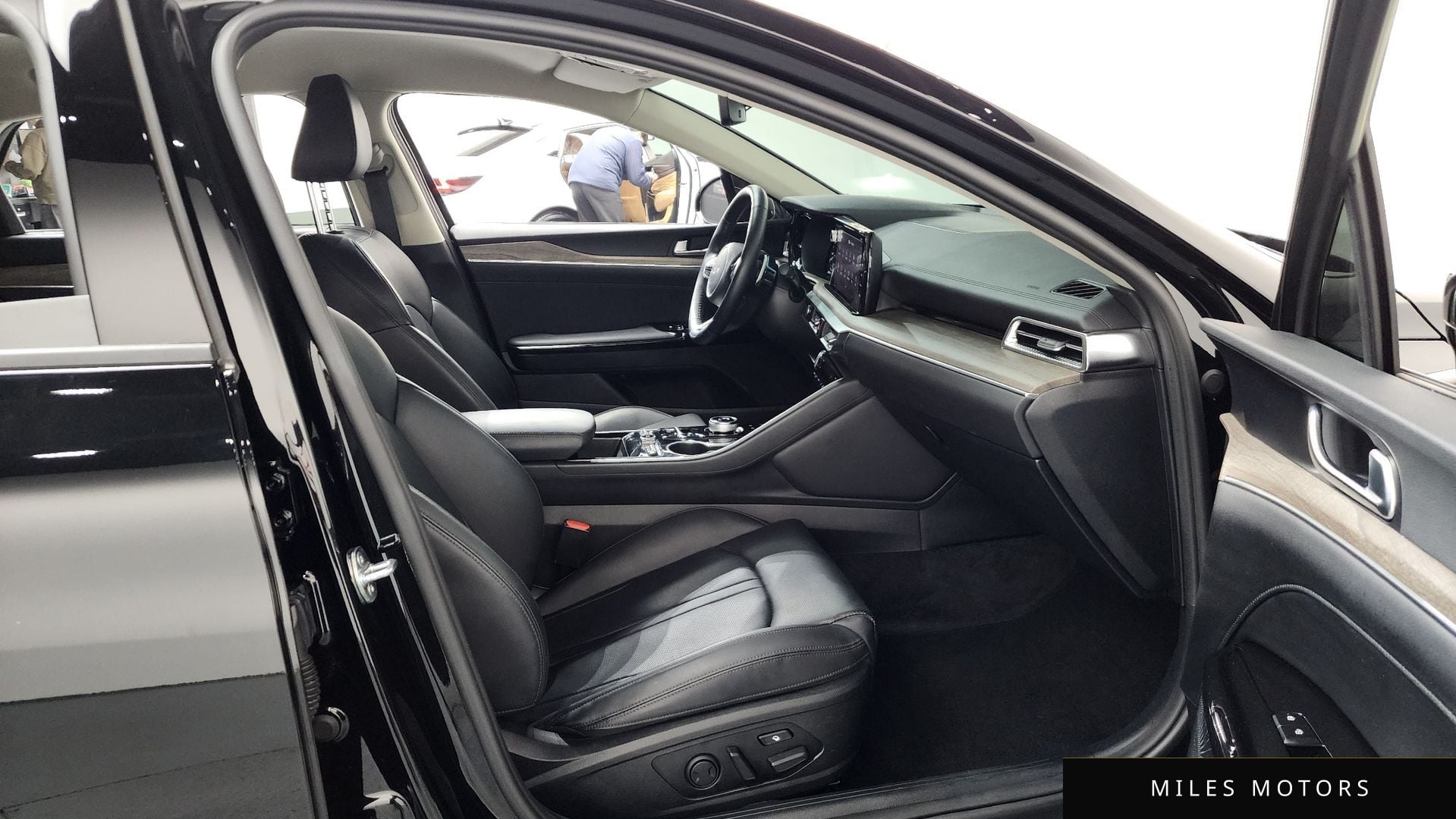Kia K5 2023 — миниатюра 11