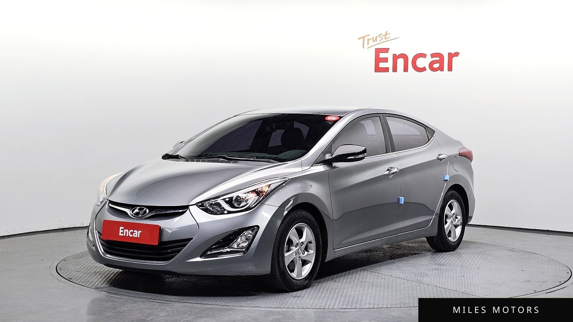 Hyundai AVANTE 2014 — фото 1 из 12