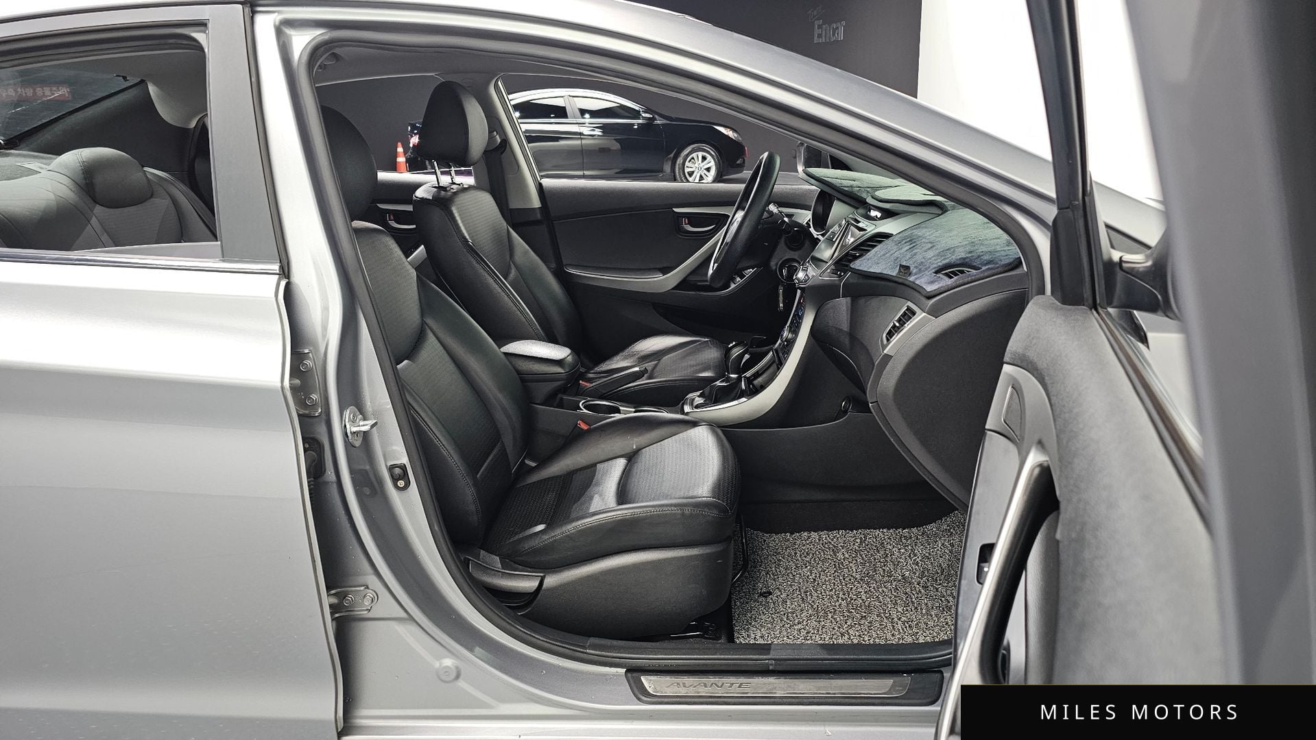 Hyundai AVANTE 2014 — миниатюра 12