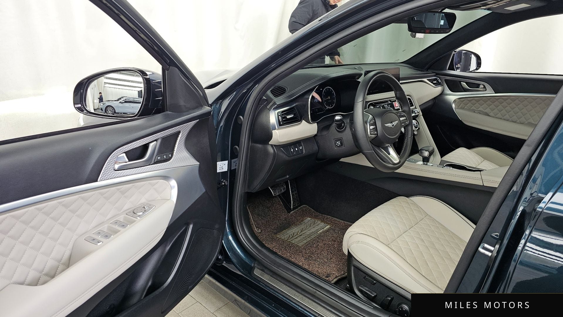 Genesis G70 2023 — миниатюра 10