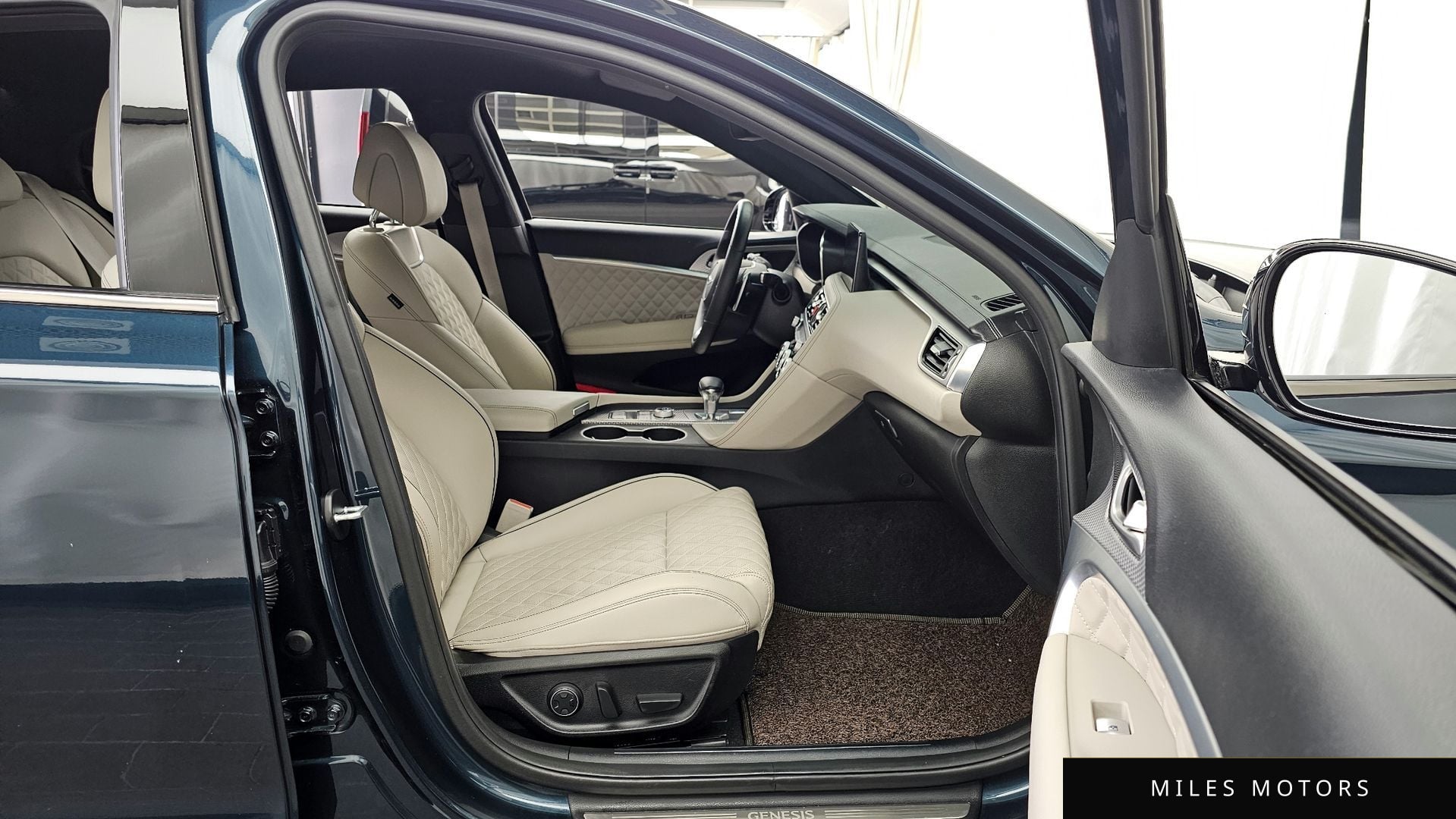 Genesis G70 2023 — миниатюра 11