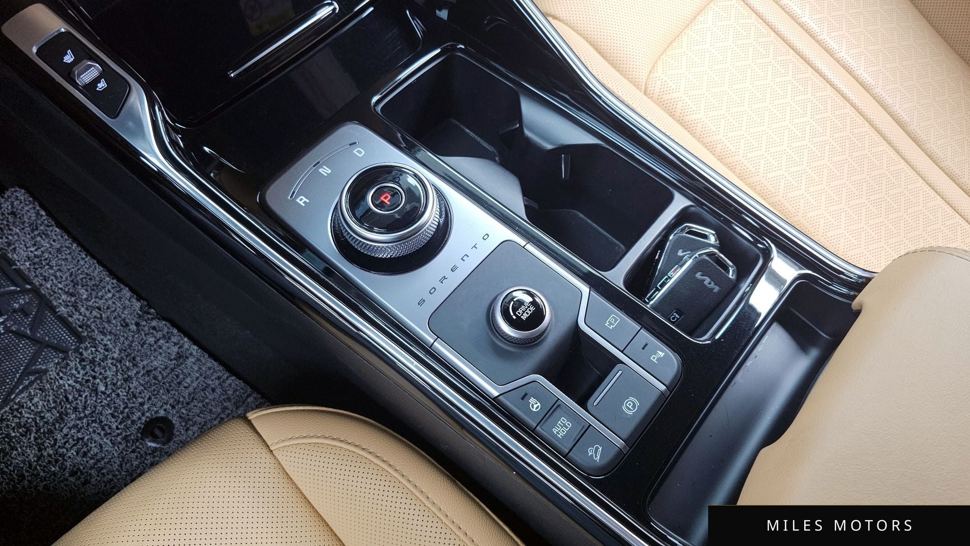 Kia Sorento 2023 — миниатюра 9