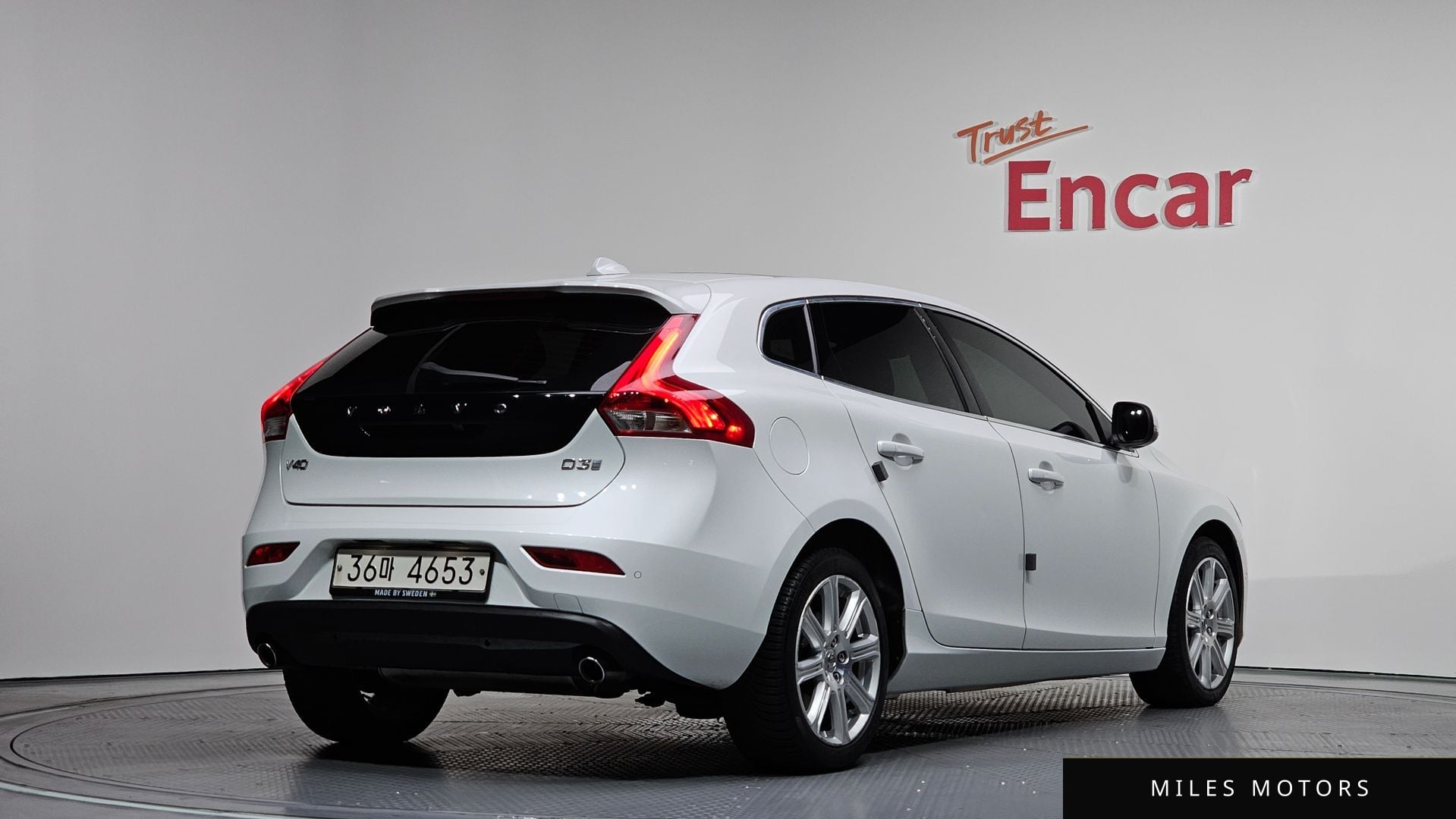 Volvo V40 2018 — миниатюра 2