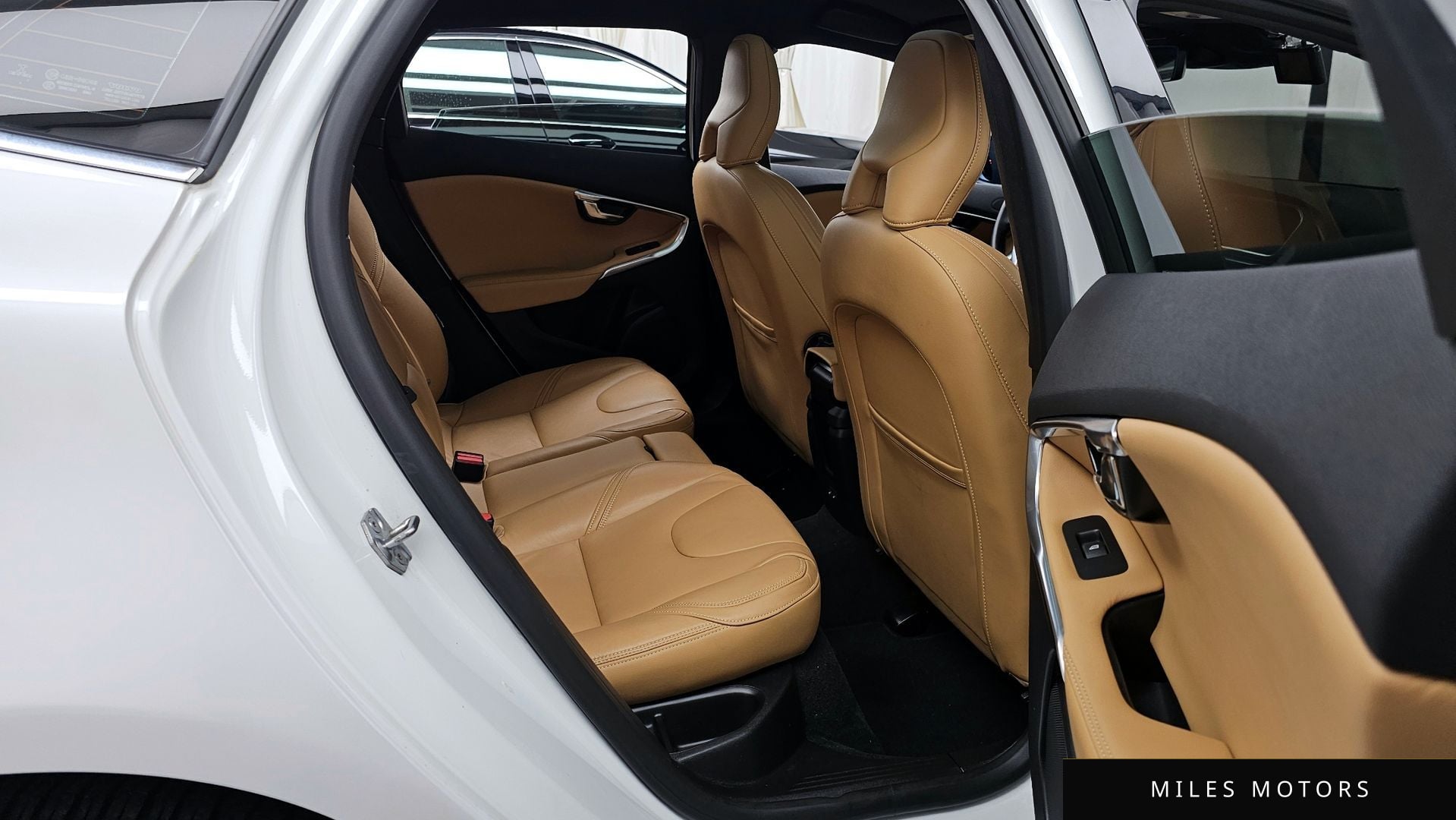 Volvo V40 2018 — миниатюра 12