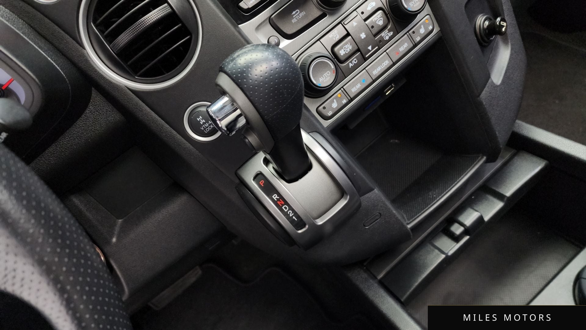 Honda 파일럿 2014 — миниатюра 9