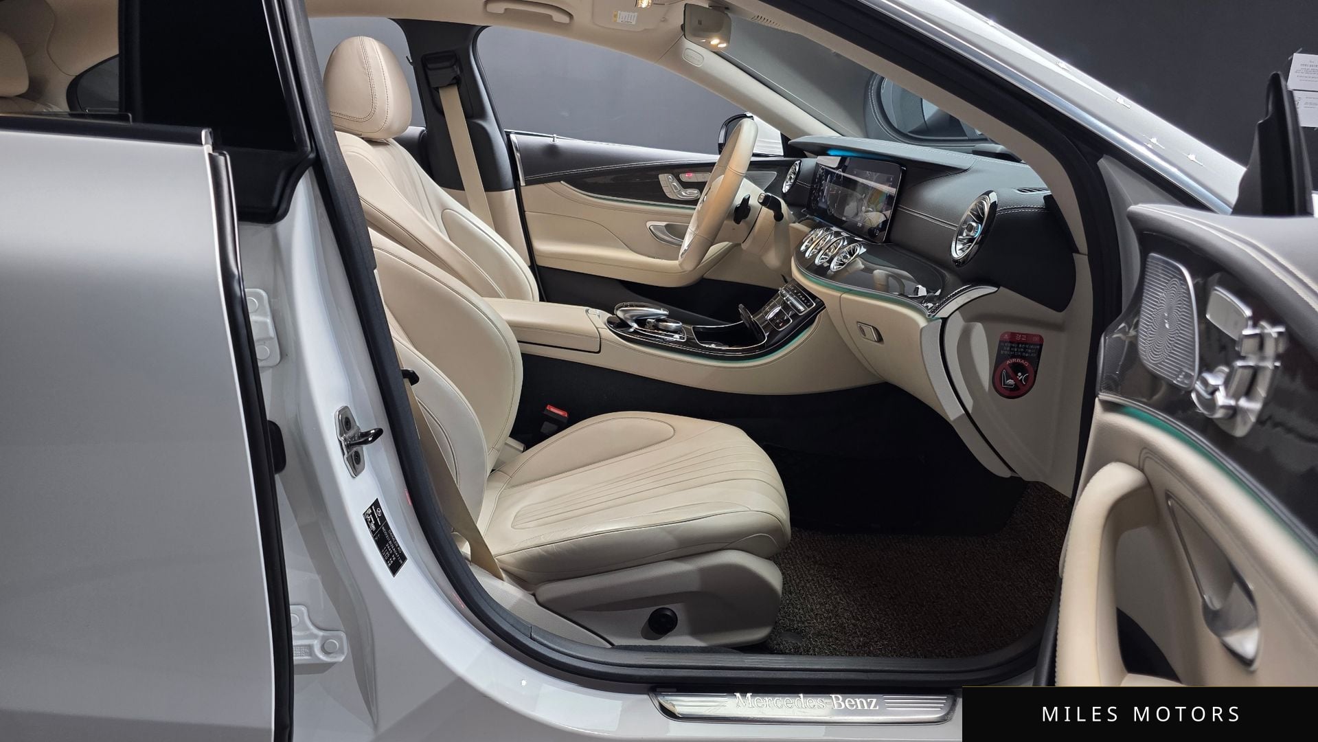 Mercedes-Benz CLS-클래스 C257 2019 — миниатюра 10