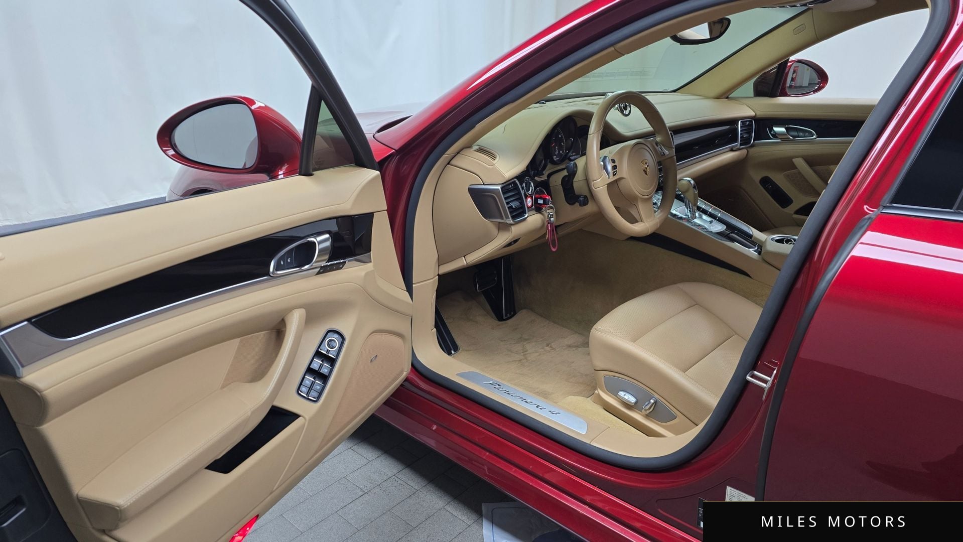 Porsche Panamera 2015 — миниатюра 10