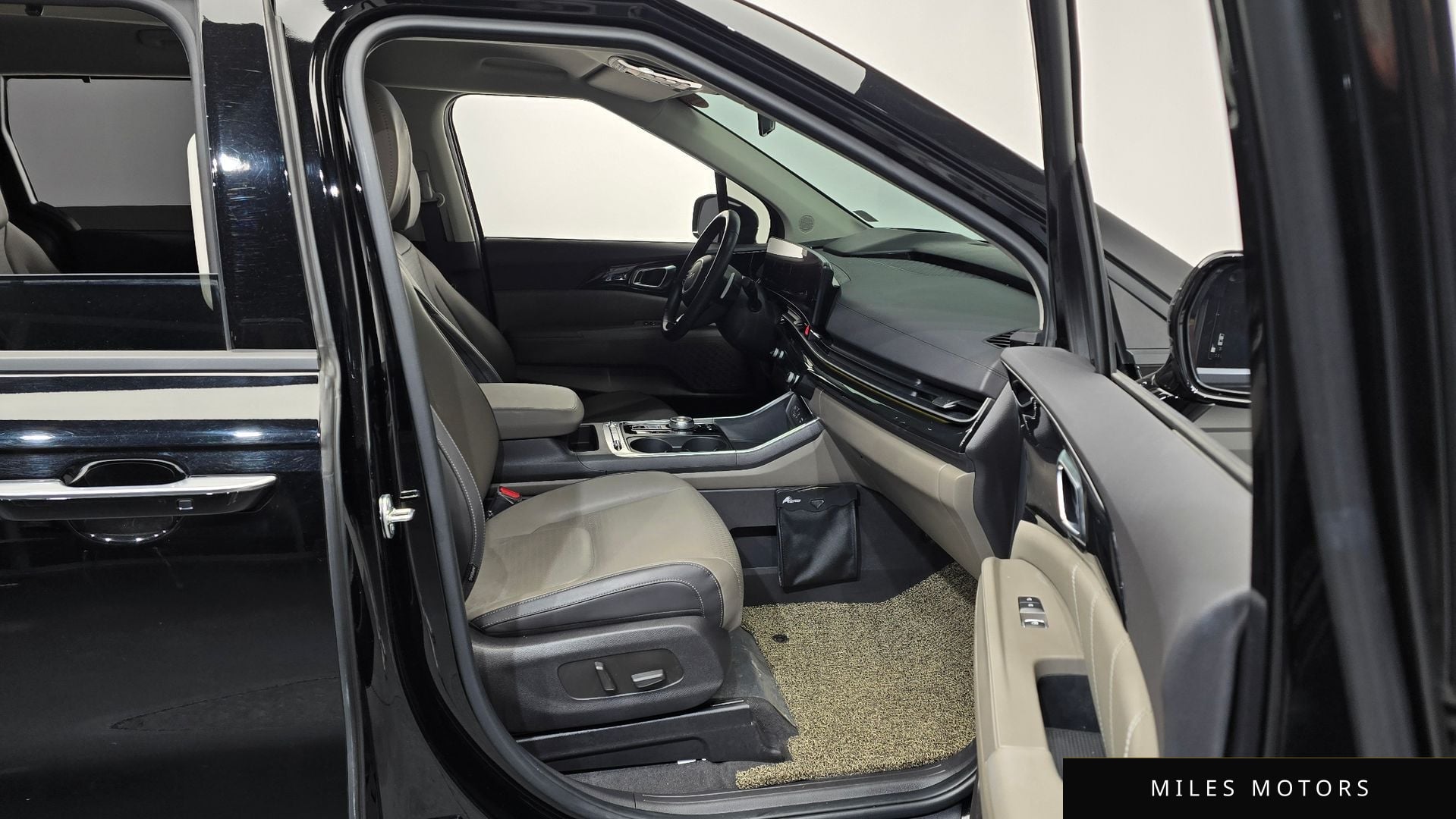 Kia Canival 2024 — миниатюра 11