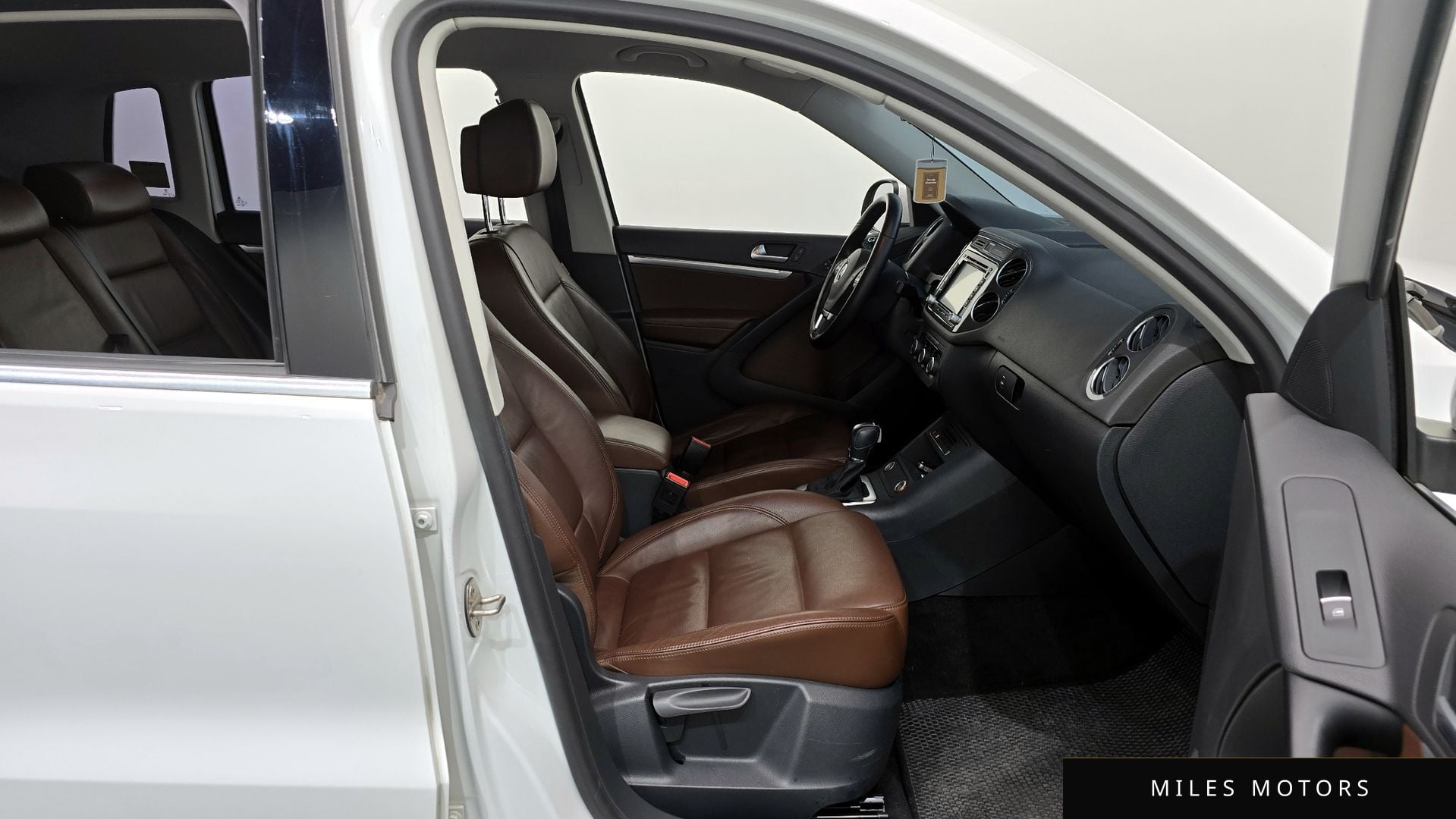 Volkswagen 티구안 2015 — миниатюра 11