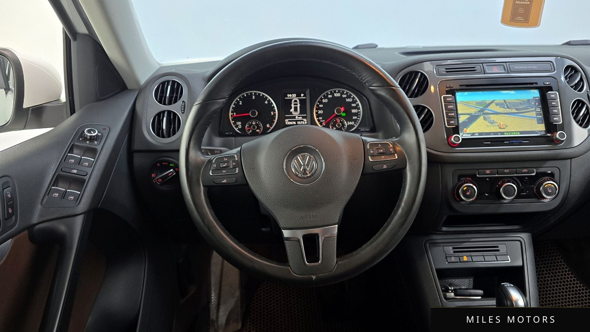 Volkswagen 티구안 2015 — миниатюра 13