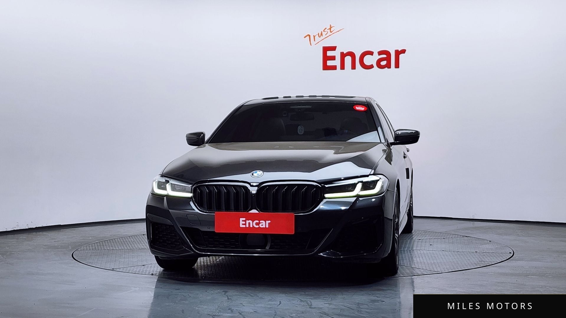 BMW 5시리즈 (G30) 2021 — миниатюра 3