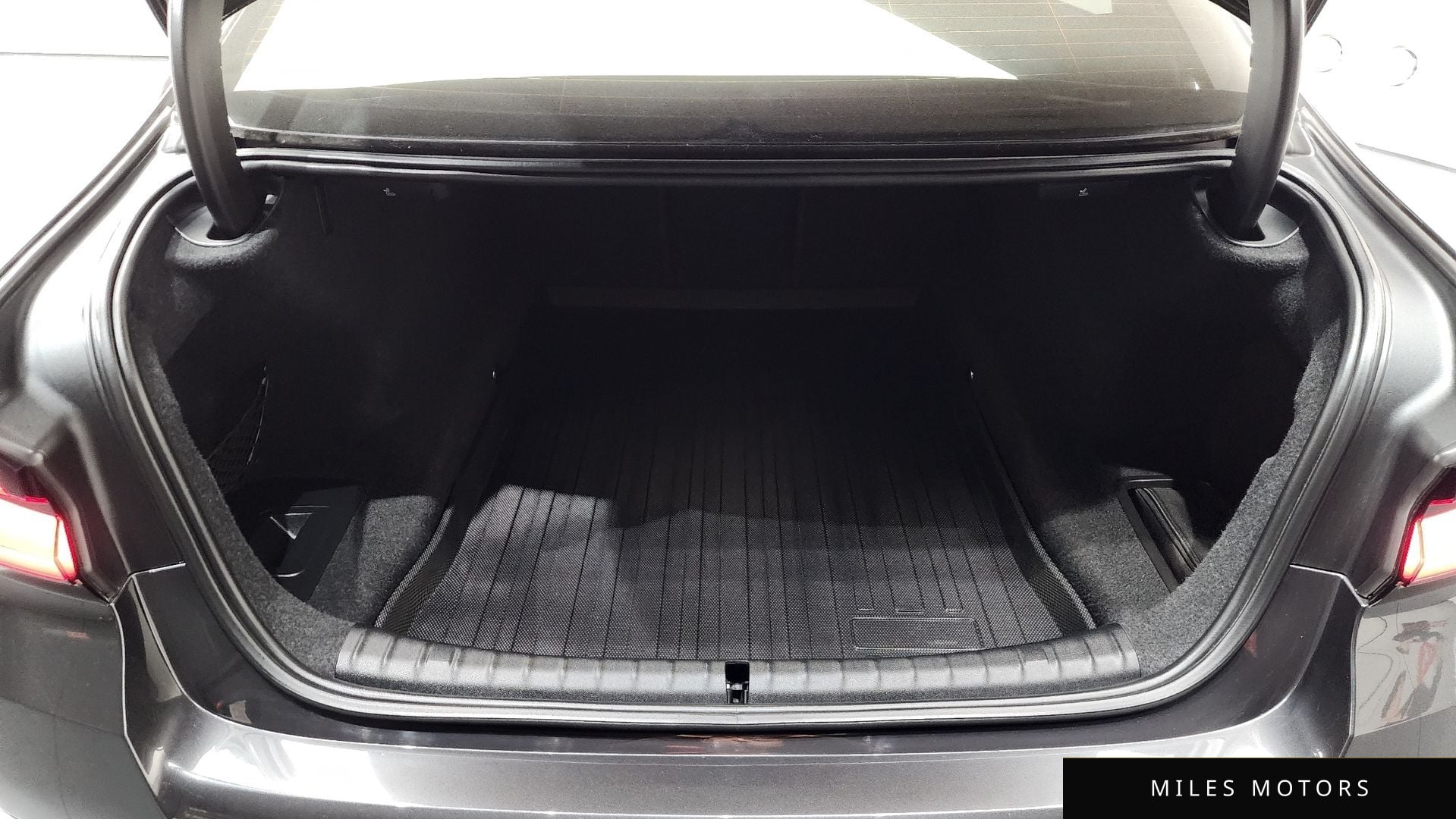 BMW 5시리즈 (G30) 2021 — миниатюра 20