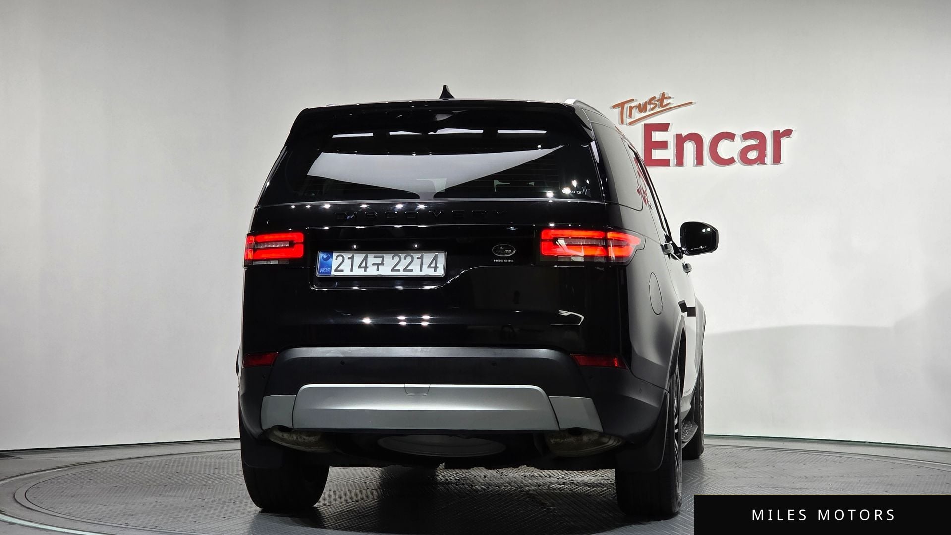 Land Rover Discovery 2020 — миниатюра 4
