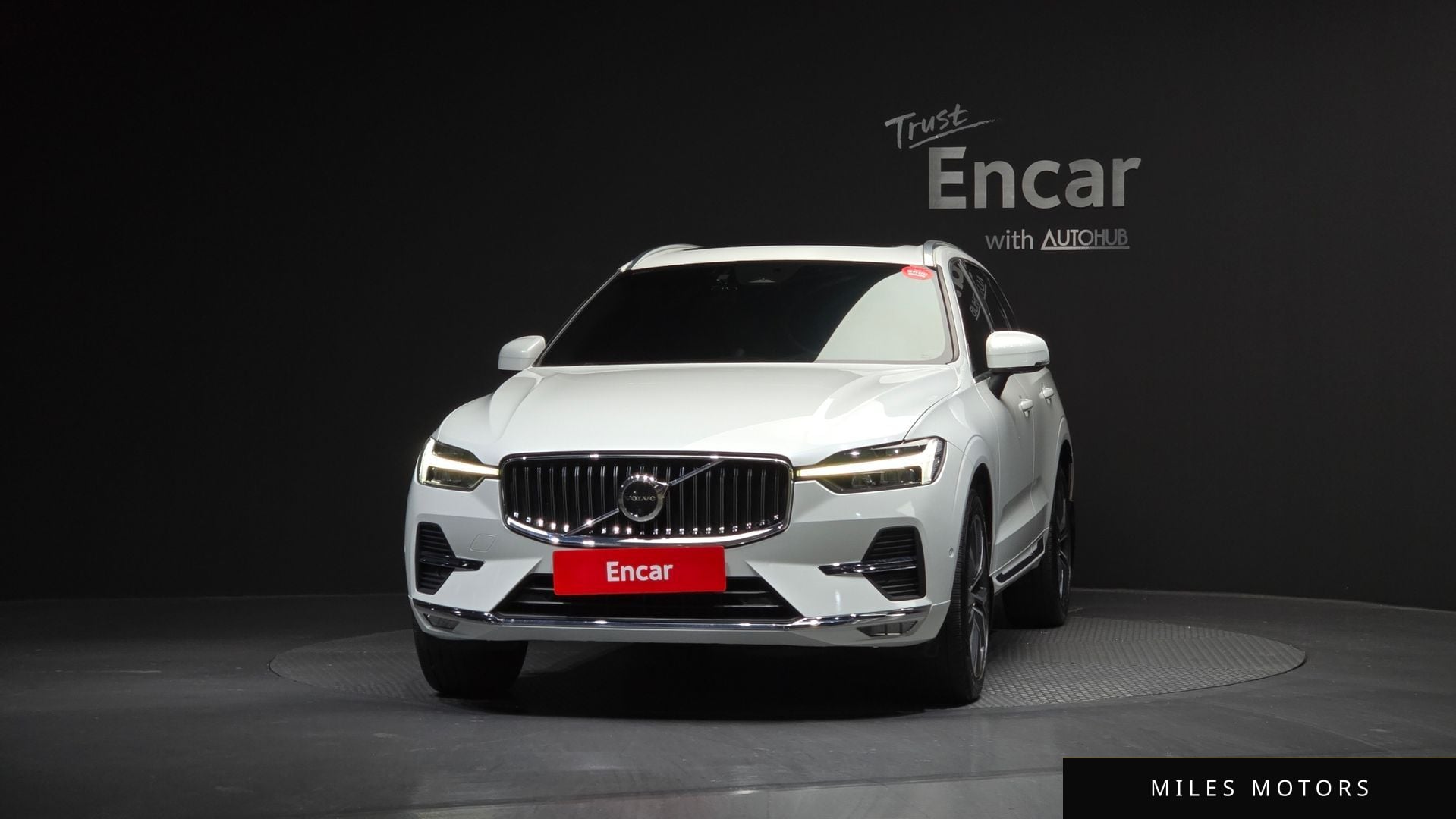 Volvo XC60 2022 — миниатюра 3