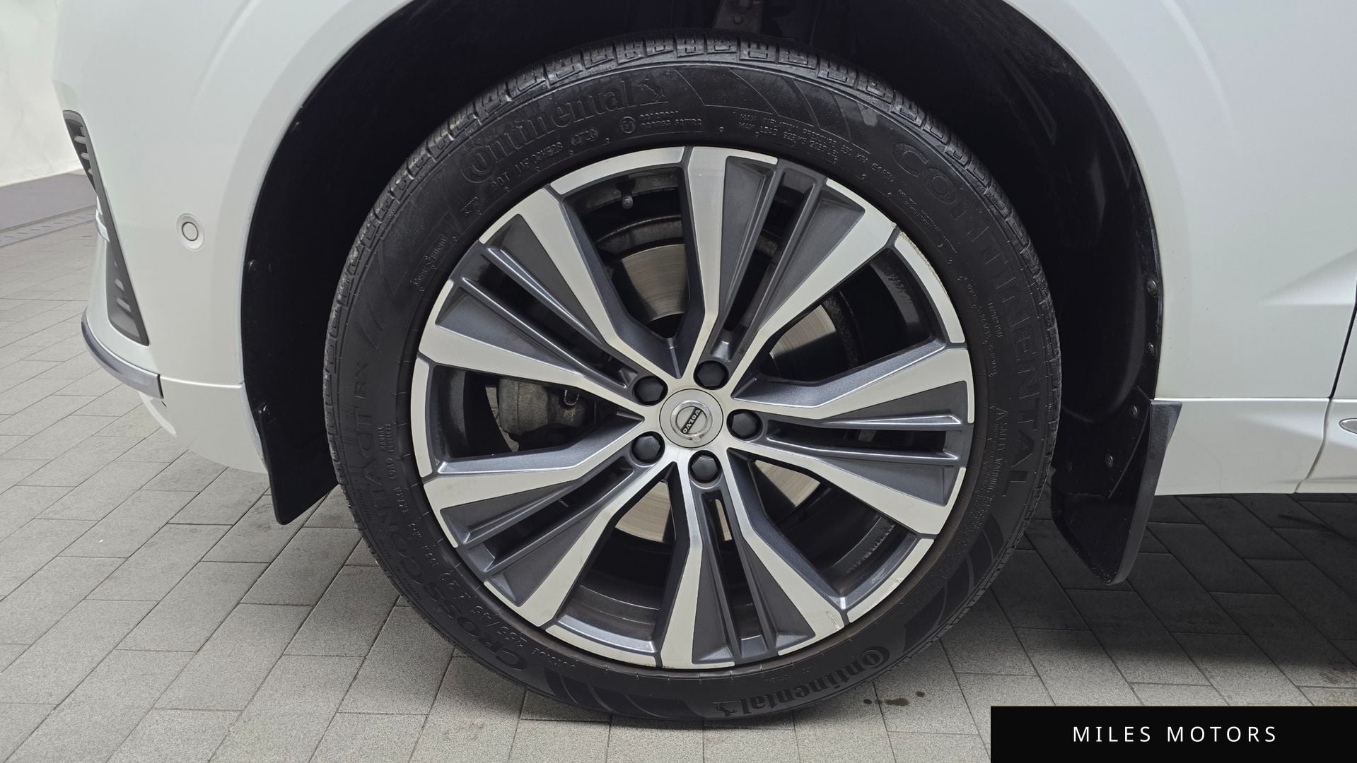 Volvo XC60 2022 — миниатюра 5