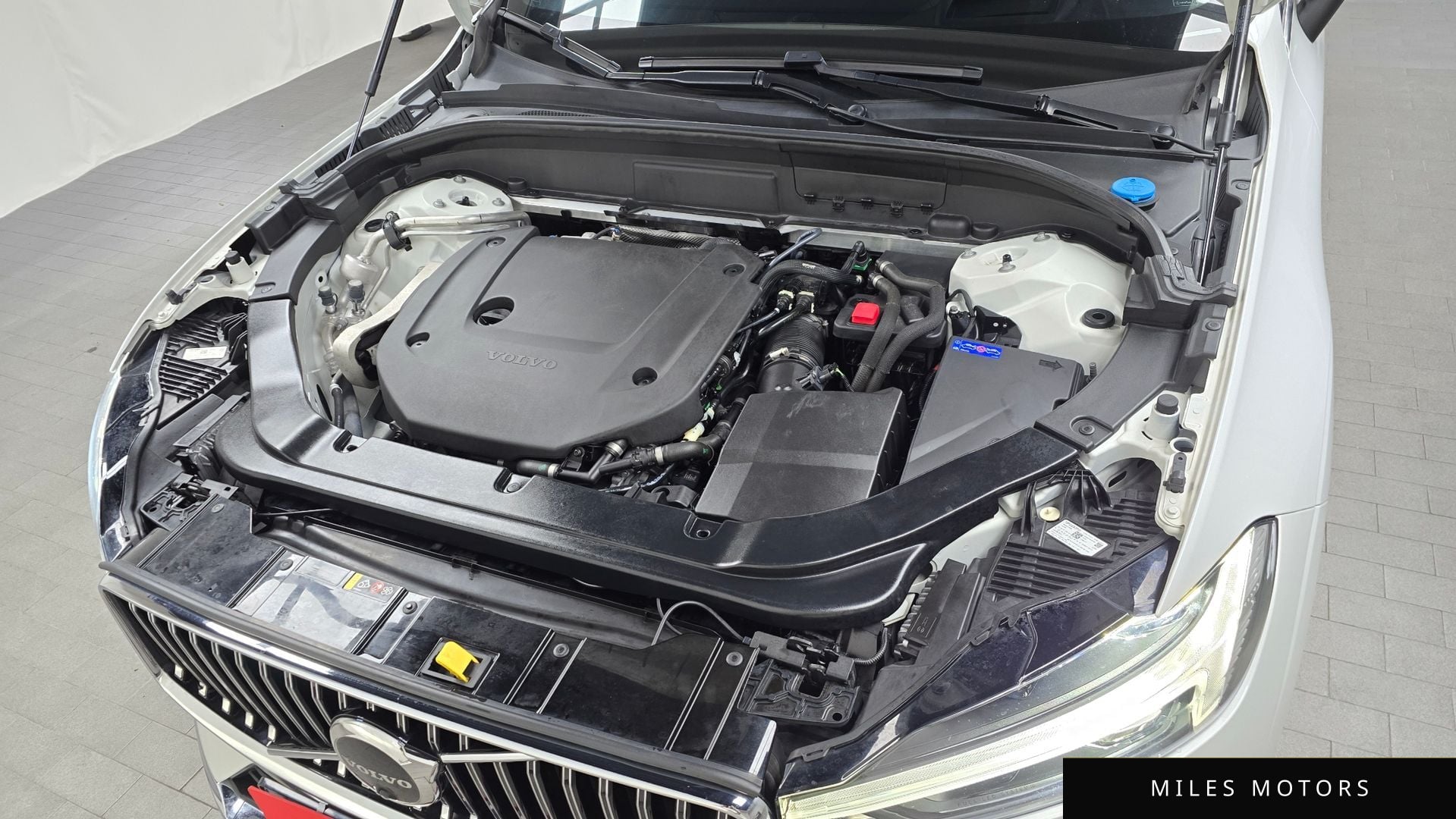Volvo XC60 2022 — миниатюра 6