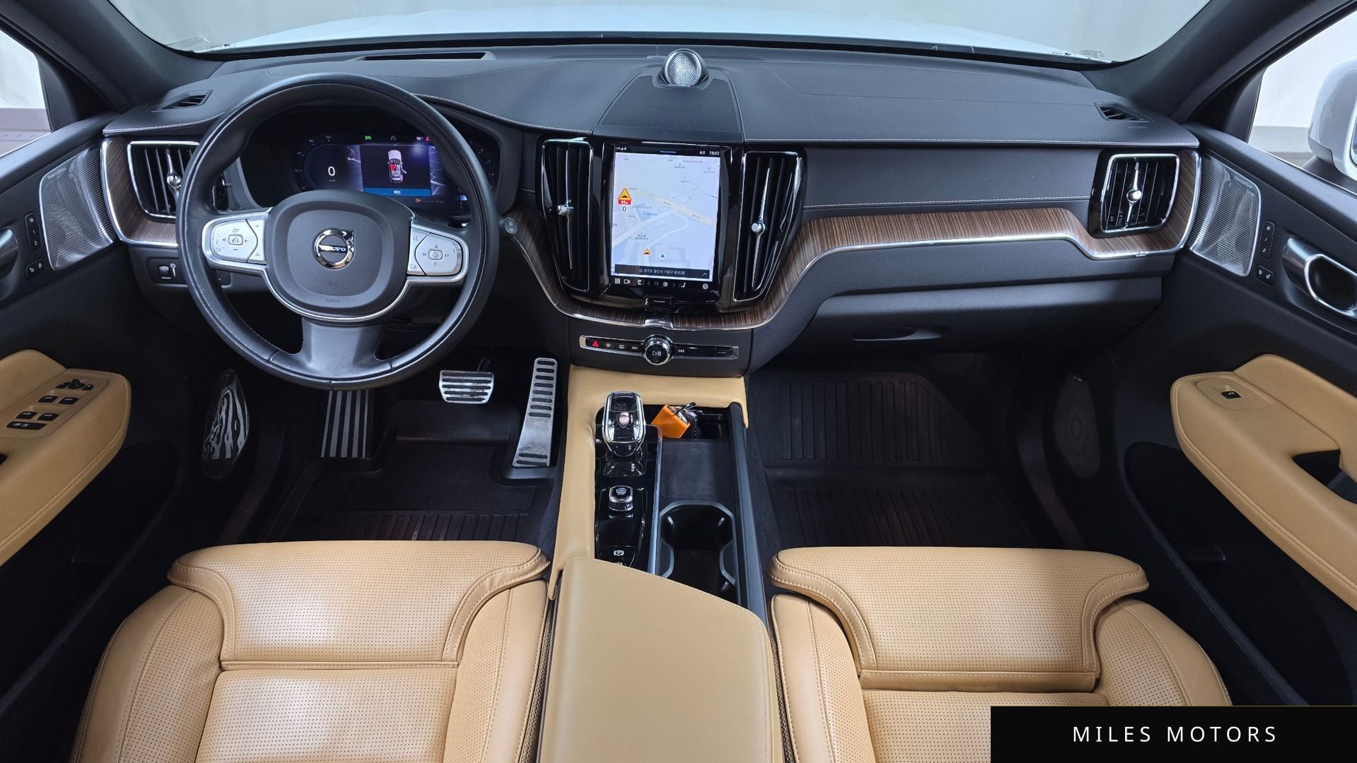 Volvo XC60 2022 — миниатюра 7