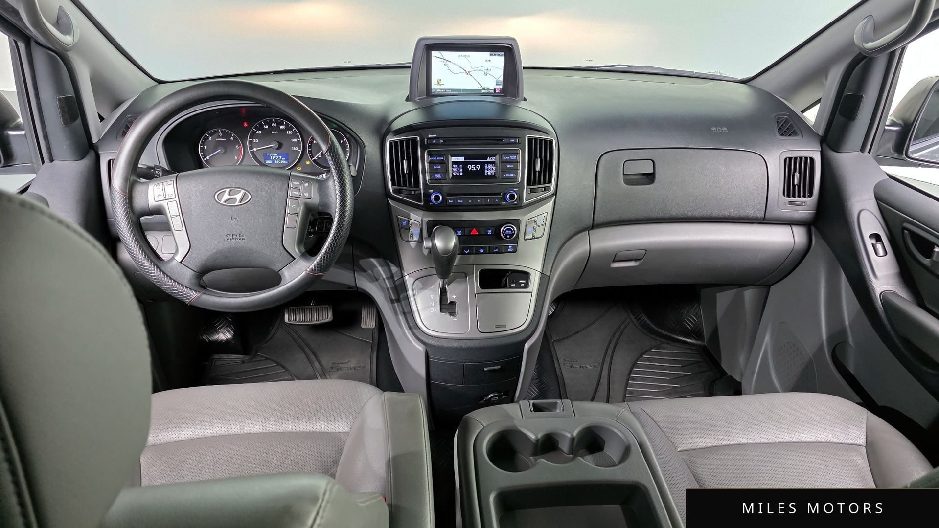 Hyundai Starex 2016 — миниатюра 7