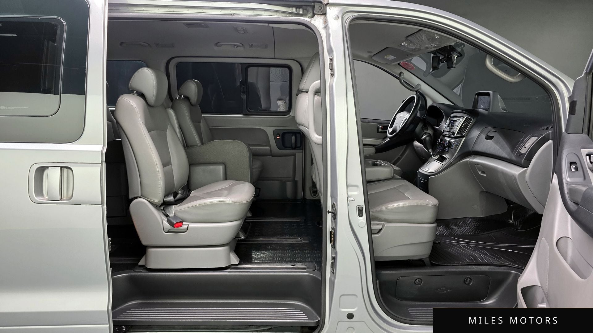 Hyundai Starex 2016 — миниатюра 10