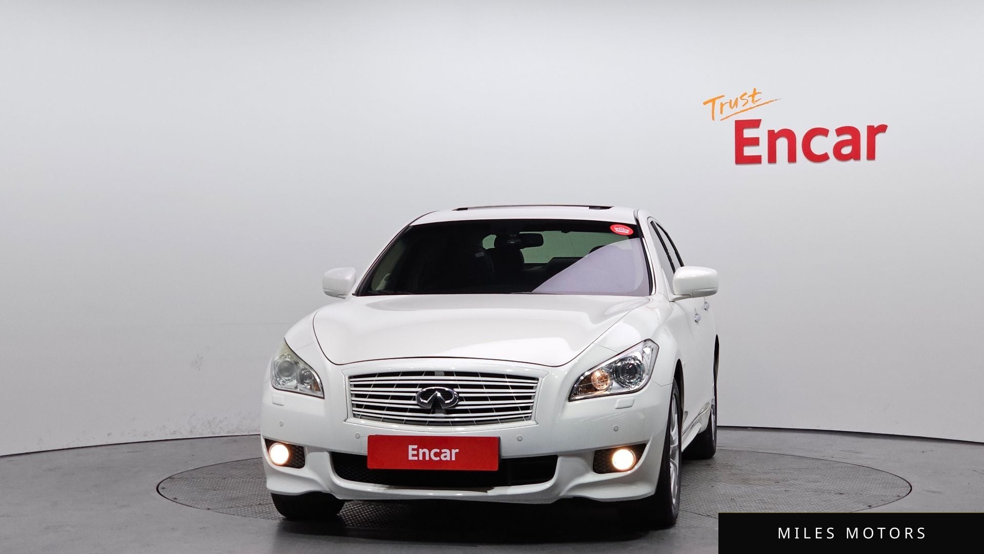 Infiniti M37 2011 — миниатюра 3