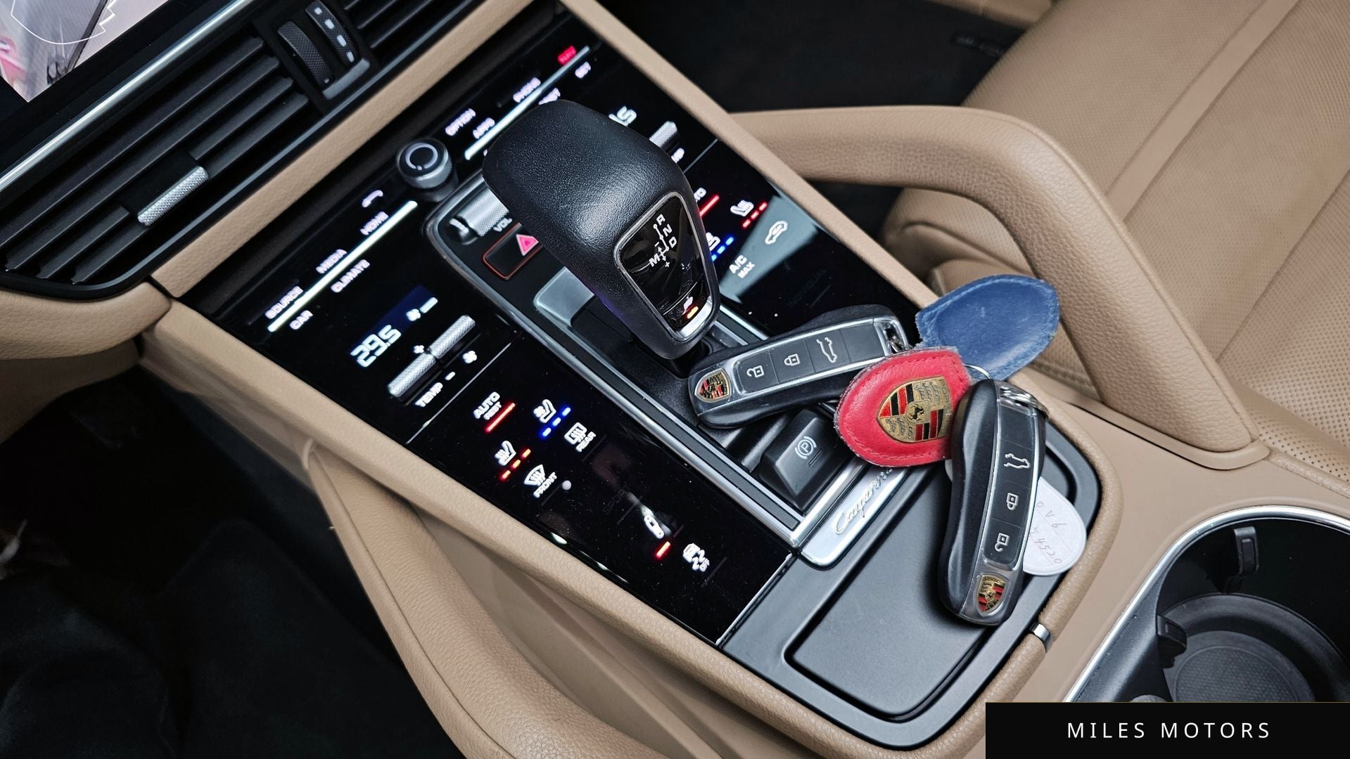 Porsche 카이엔 (PO536) 2021 — миниатюра 9