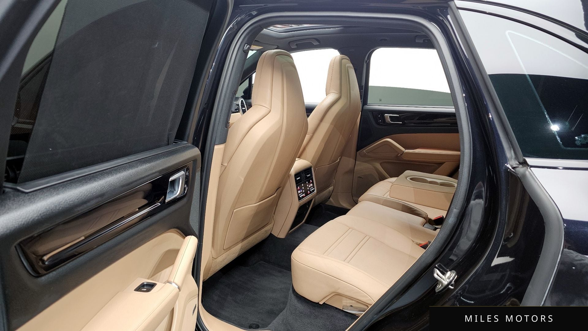 Porsche 카이엔 (PO536) 2021 — миниатюра 11
