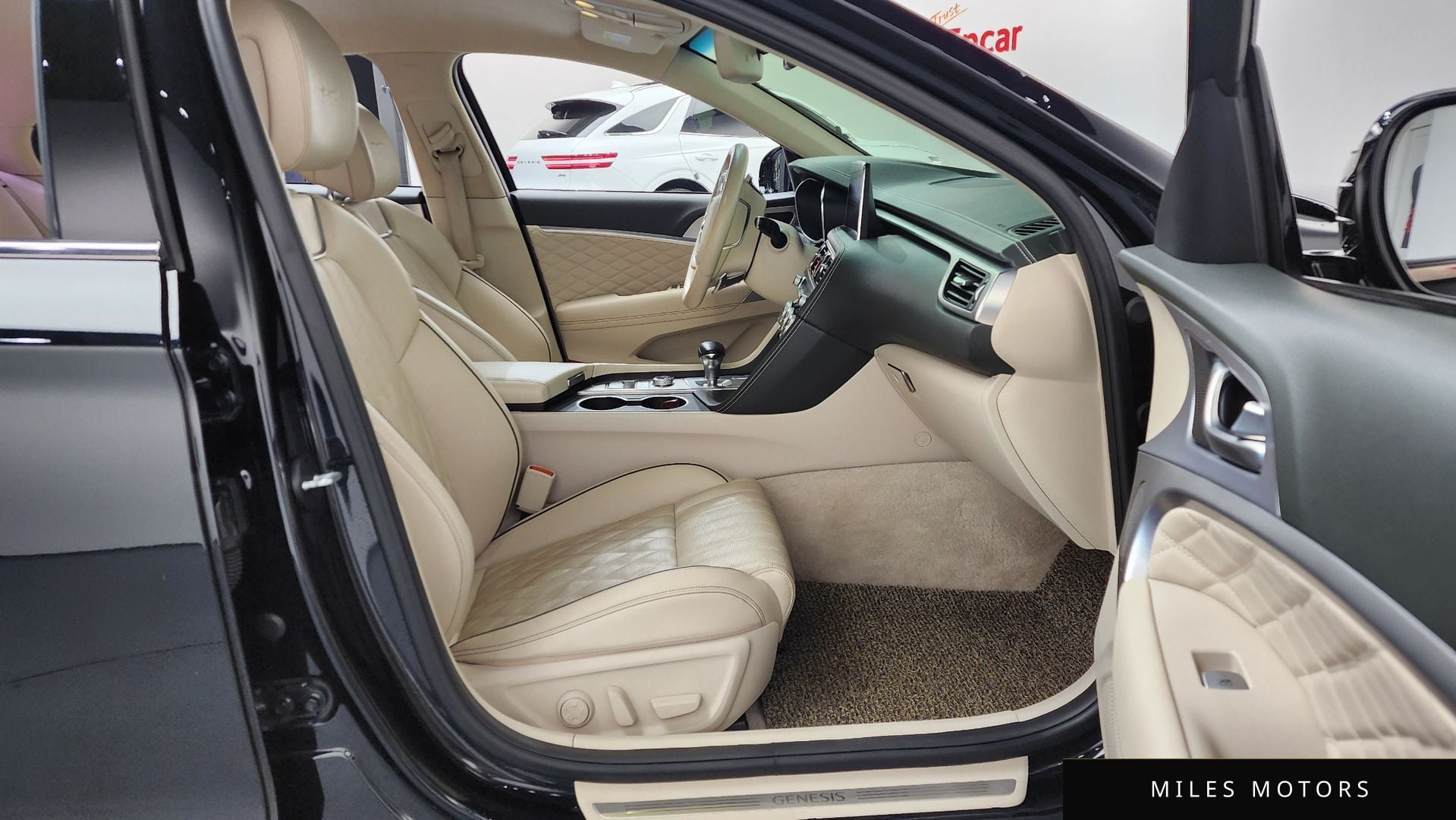 Genesis G70 2019 — миниатюра 11