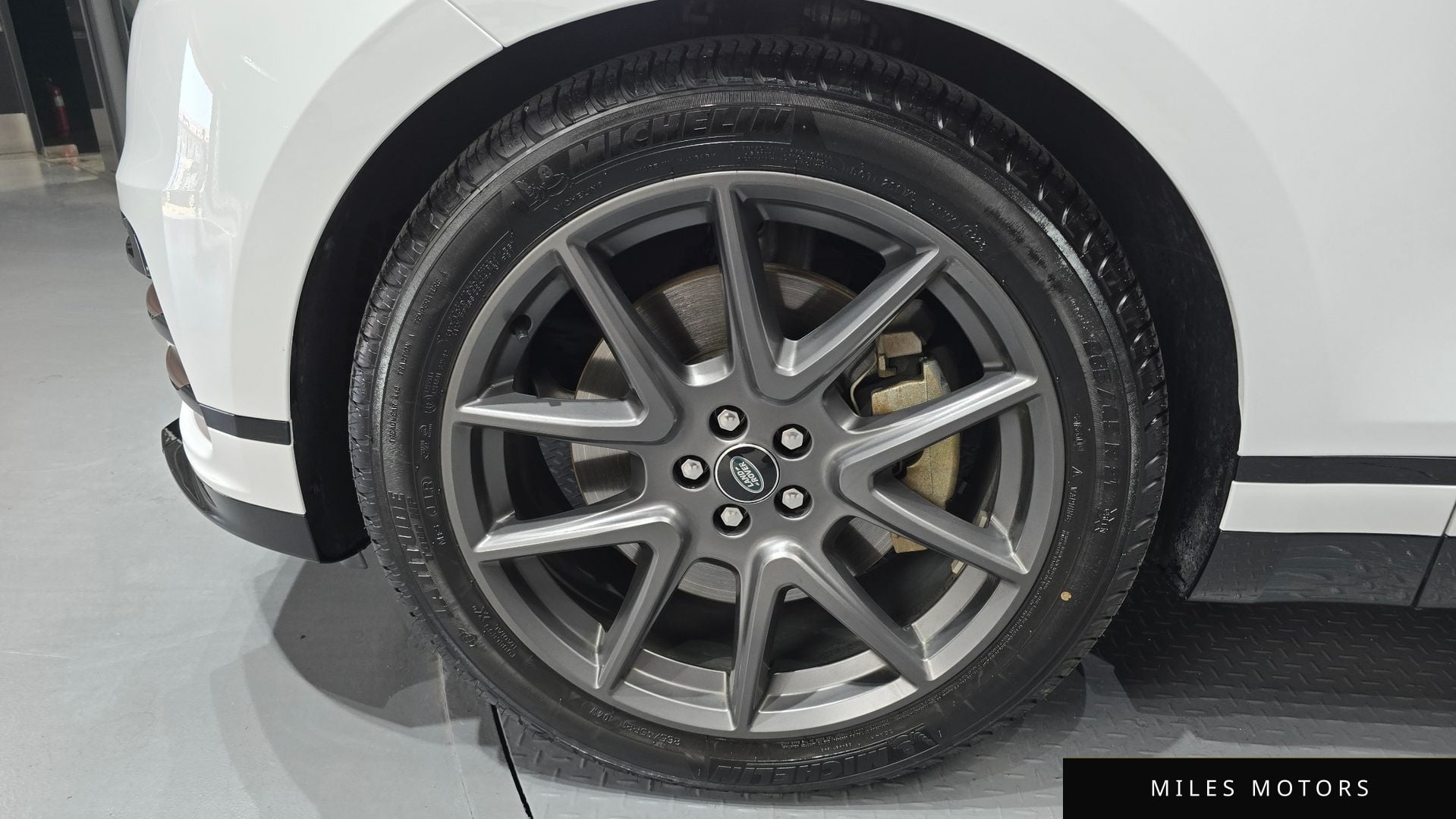 Land Rover Range Rover Velar 2024 — миниатюра 5