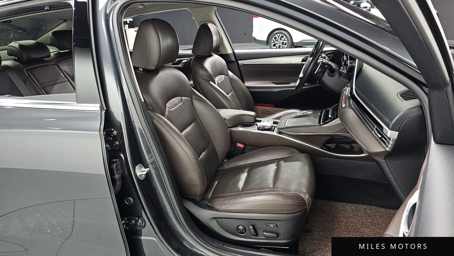 Hyundai Grandeur 2020 — миниатюра 10
