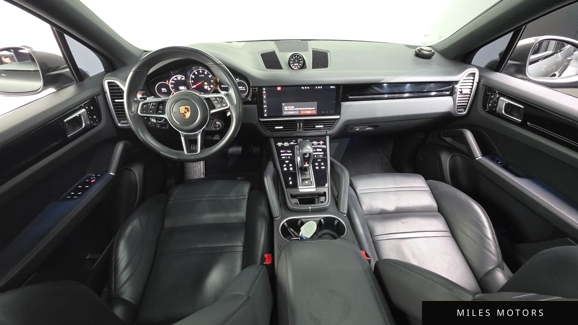 Porsche Cayenne 2020 — миниатюра 7