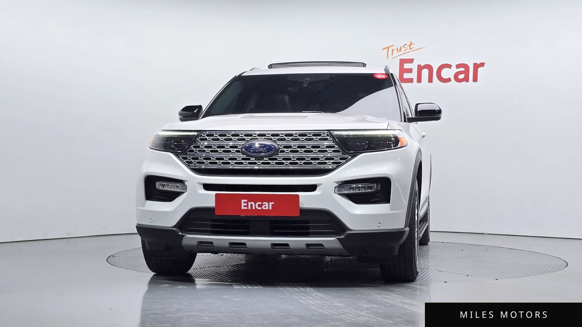 Ford Explorer 2020 — миниатюра 3