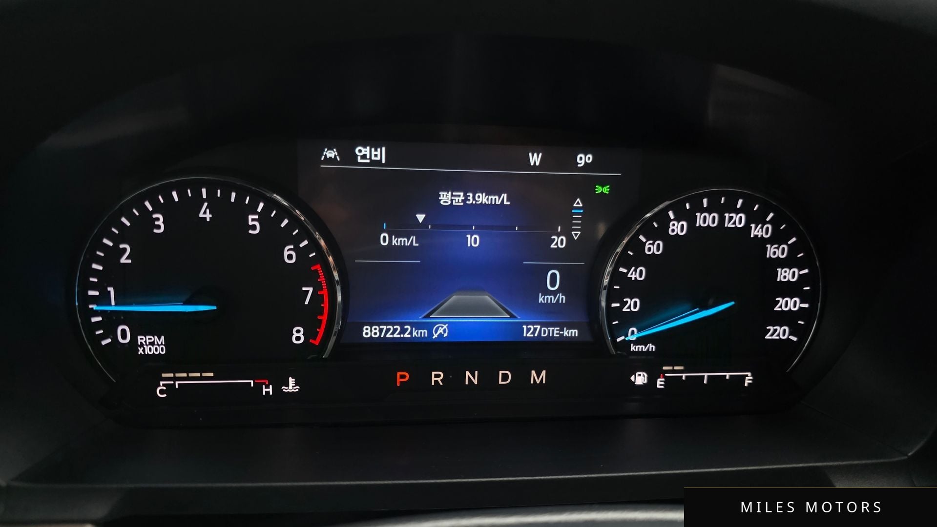 Ford Explorer 2020 — миниатюра 8