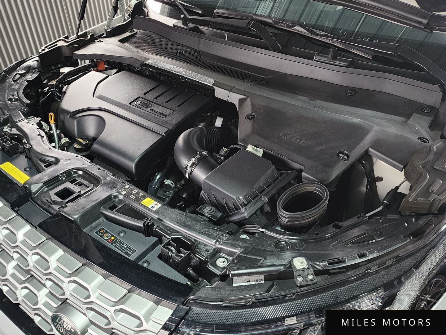 Land Rover Discovery Sport 2022 — миниатюра 6