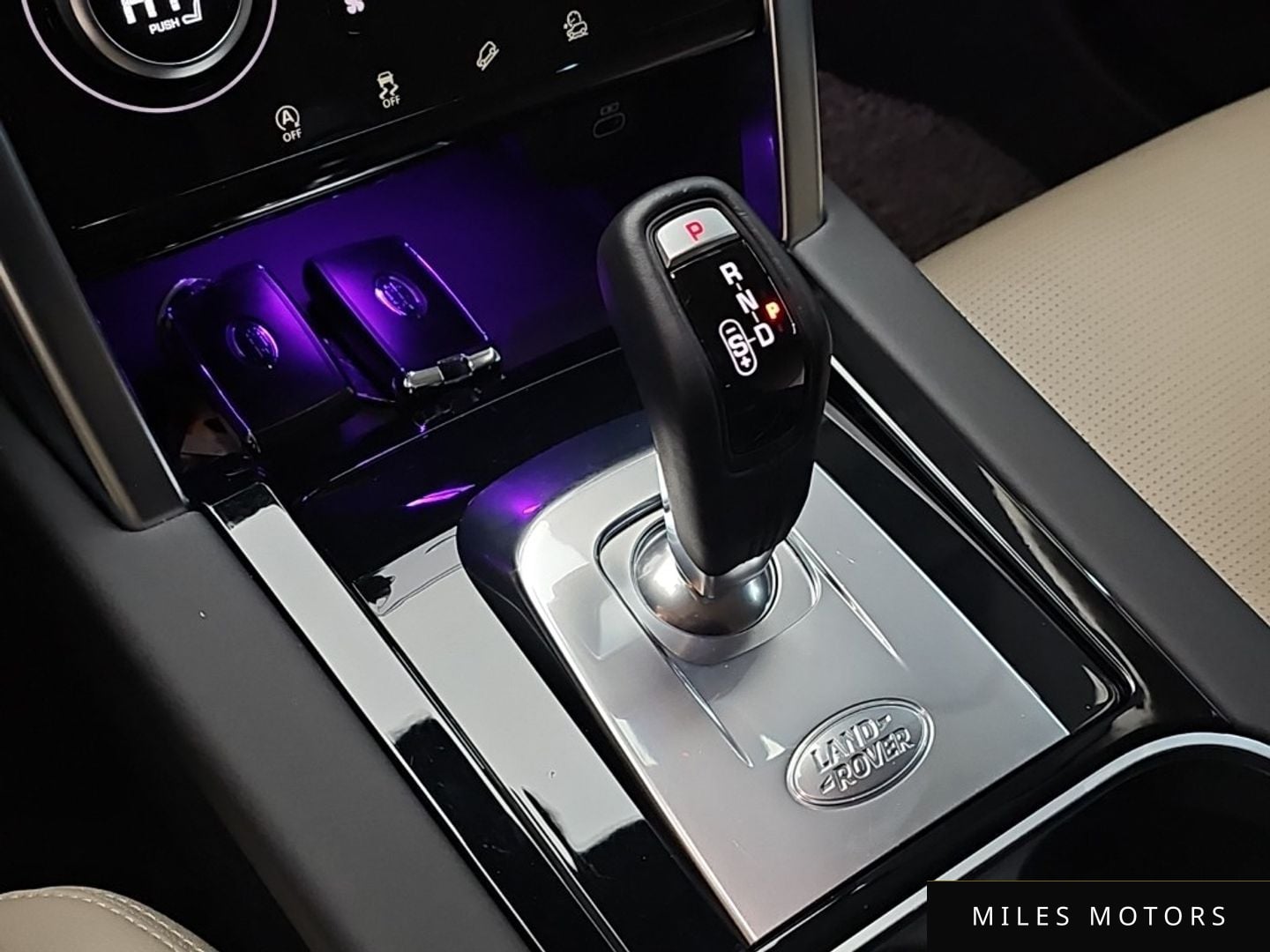 Land Rover Discovery Sport 2022 — миниатюра 9