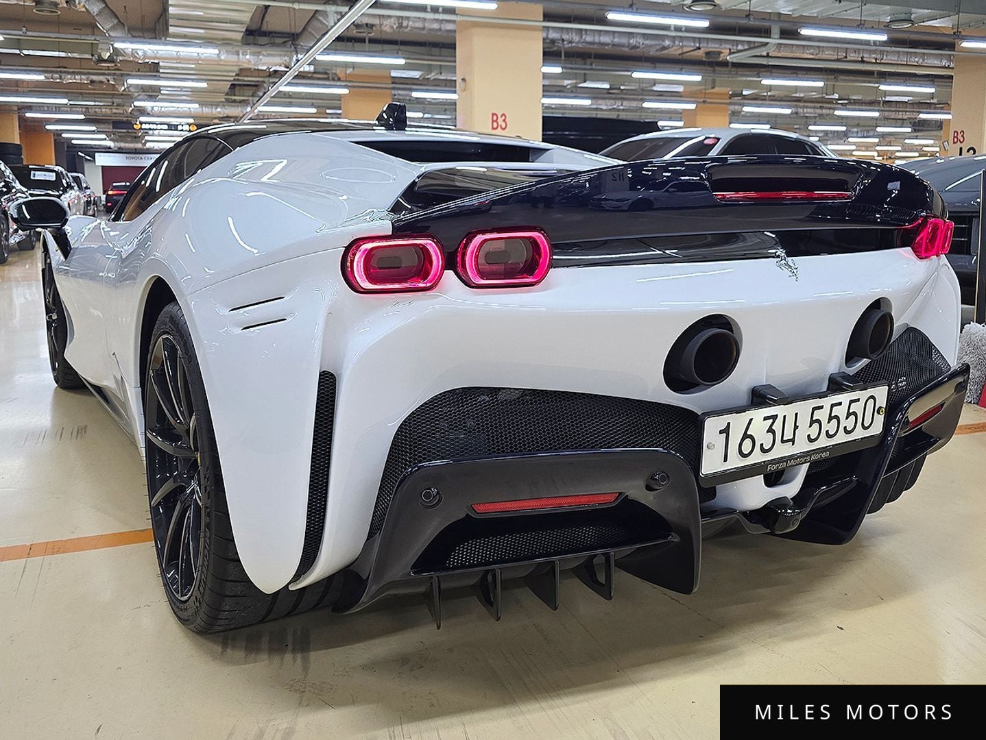 Ferrari SF90 스트라달레 2022 — миниатюра 4
