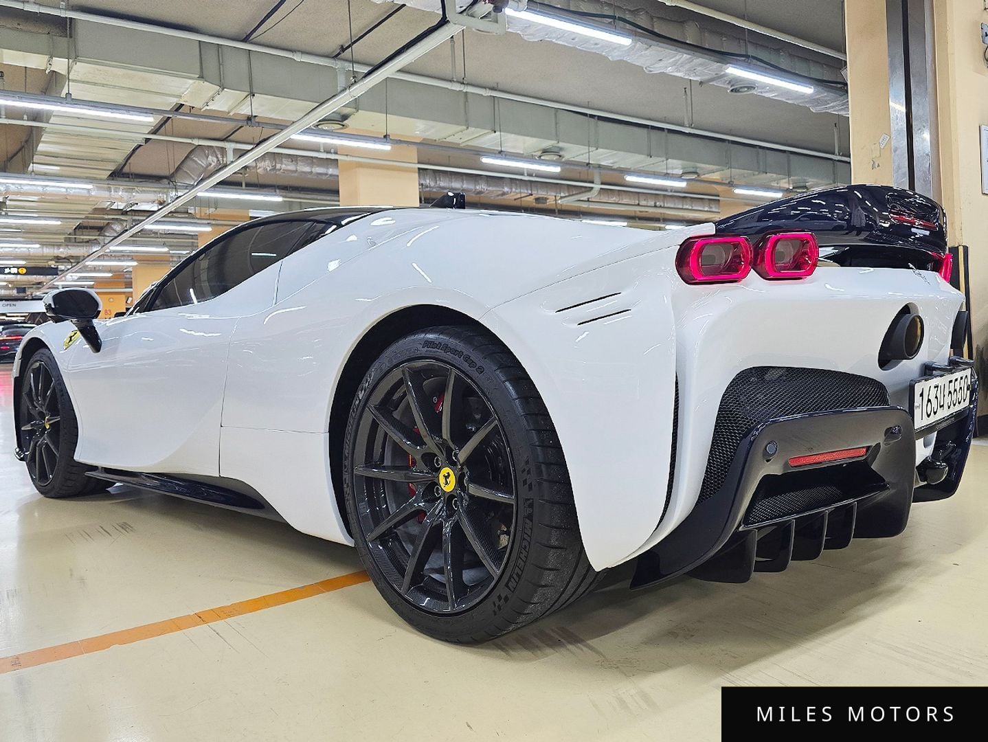 Ferrari SF90 스트라달레 2022 — миниатюра 6