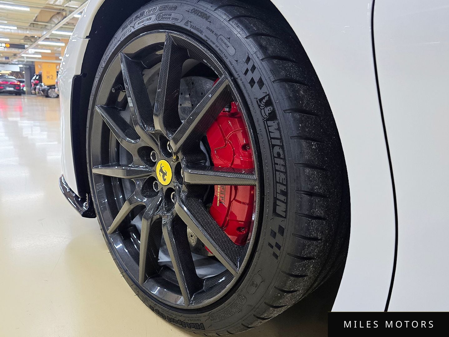 Ferrari SF90 스트라달레 2022 — миниатюра 15