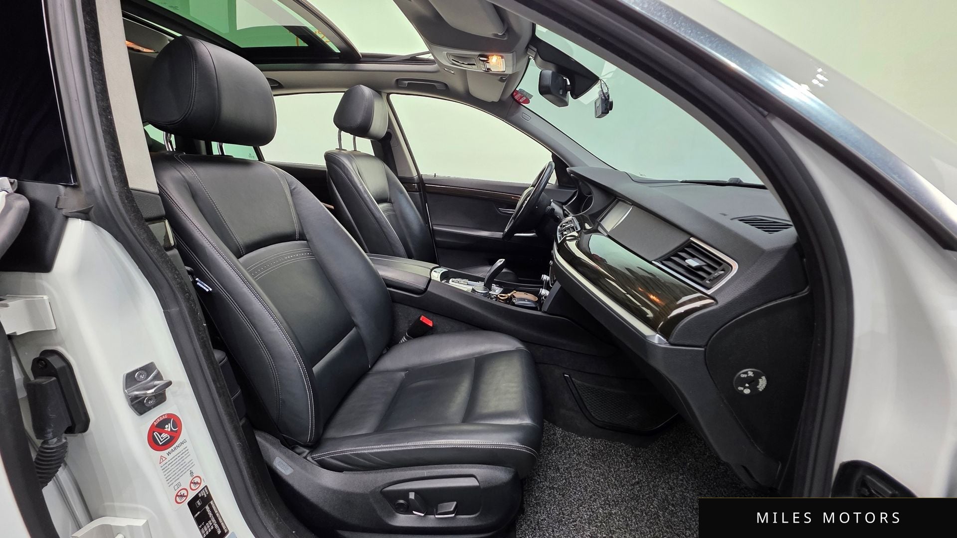 BMW 5시리즈 GT (F07) 2015 — миниатюра 10