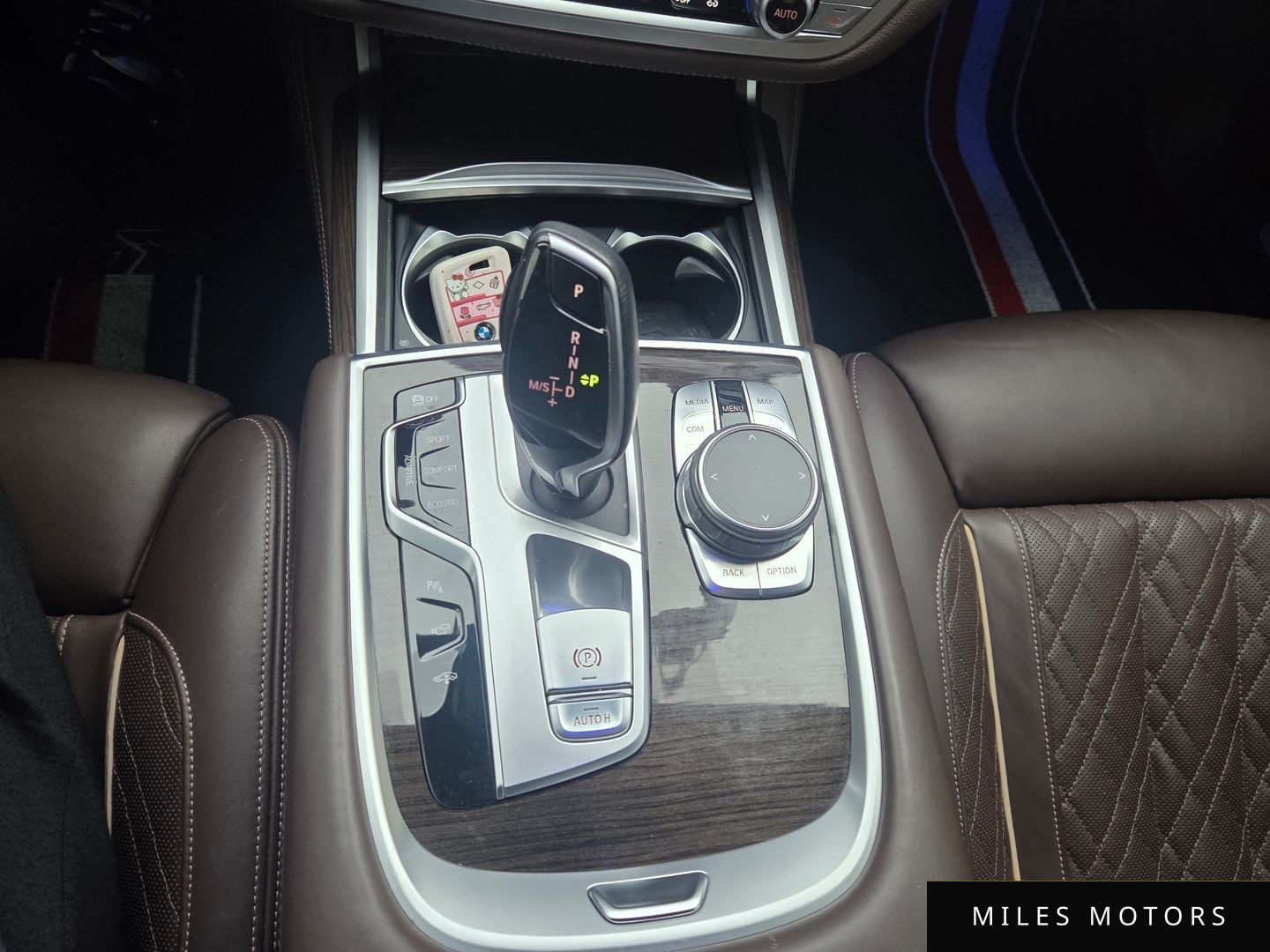 BMW 7시리즈 (G11) 2020 — миниатюра 13