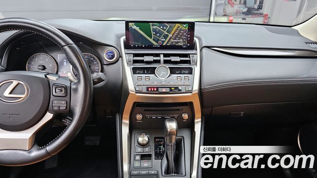 Лексус NX300h 2020 — миниатюра 19