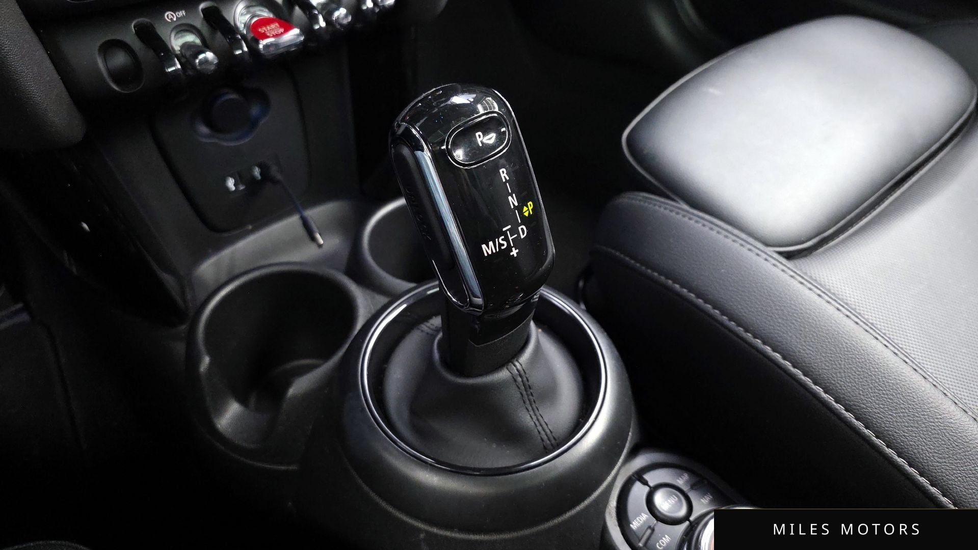 MINI Cooper D 2019 — миниатюра 9