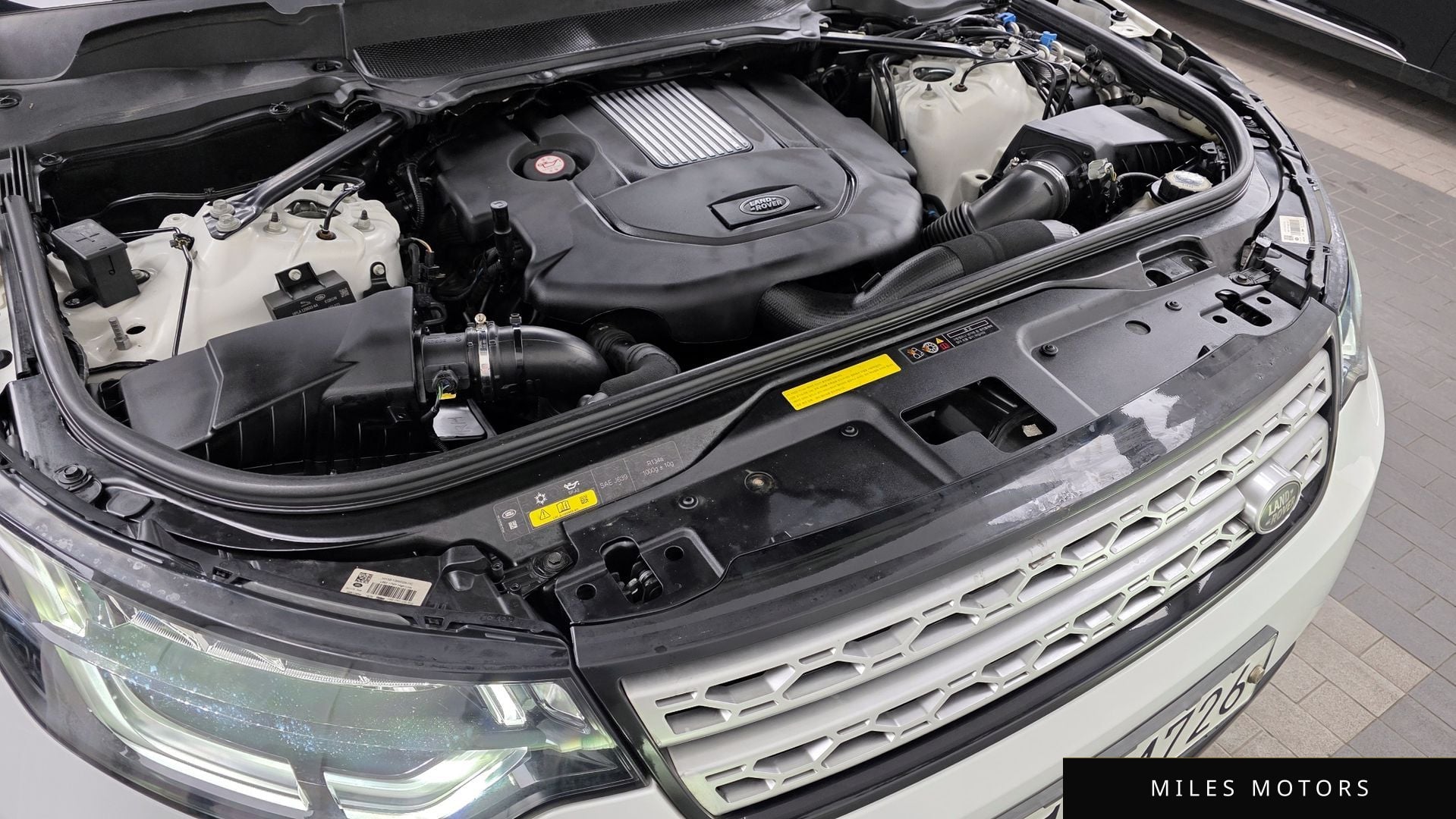 Land Rover Discovery 2019 — миниатюра 6